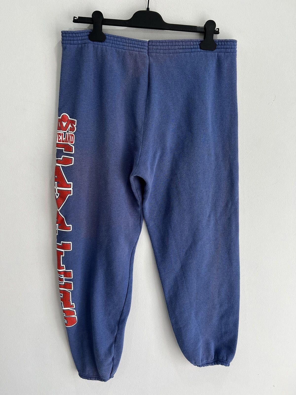 Vintage Vintage Cleveland Cavs Caveliers Sweatpants pants Size US 34 / EU 50 - 3 Thumbnail
