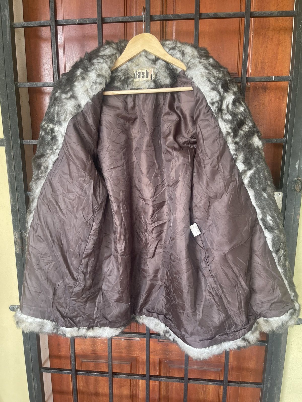 Vintage Very rare STYLISH FUR COAT BY DASH Size L / US 10 / IT 46 - 9 Thumbnail