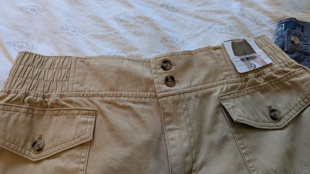 Designer Women's Rewash Utility Shorts, Size 9, Khaki Size 30" / US 8 / IT 44 - 4 Thumbnail