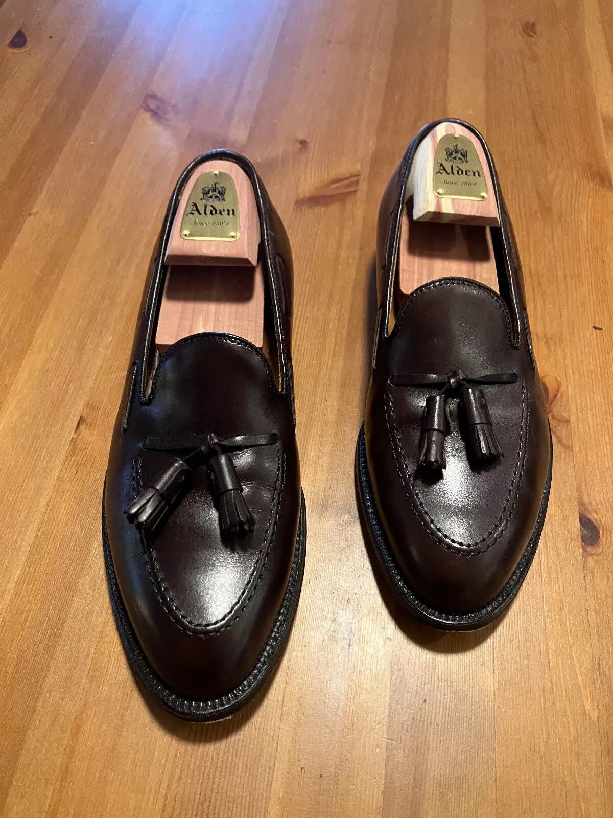 Alden Alden 561 Tassel Moccasin Loafer (Dark Brown Calf) Sz. 9.5 Size US 9.5 / EU 42-43 - 1 Thumbnail