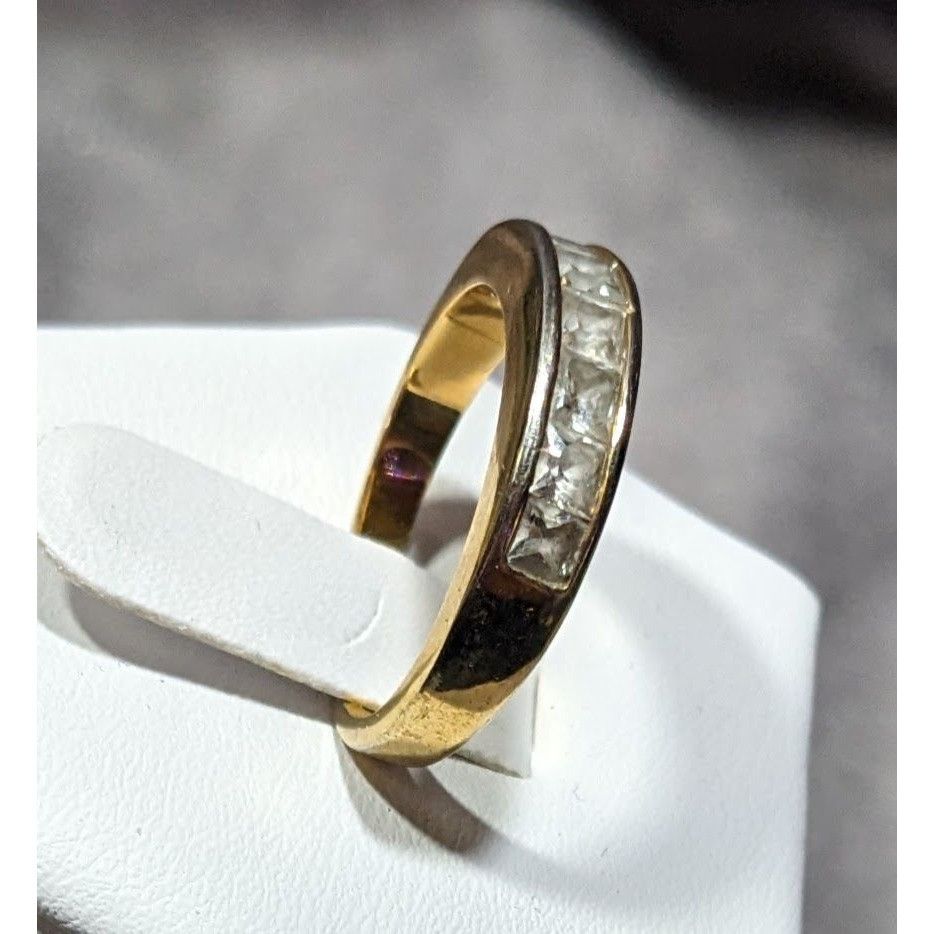 Other Elegant Signed Gold Tone Ring With Clear Gems Size ONE SIZE - 11 Thumbnail