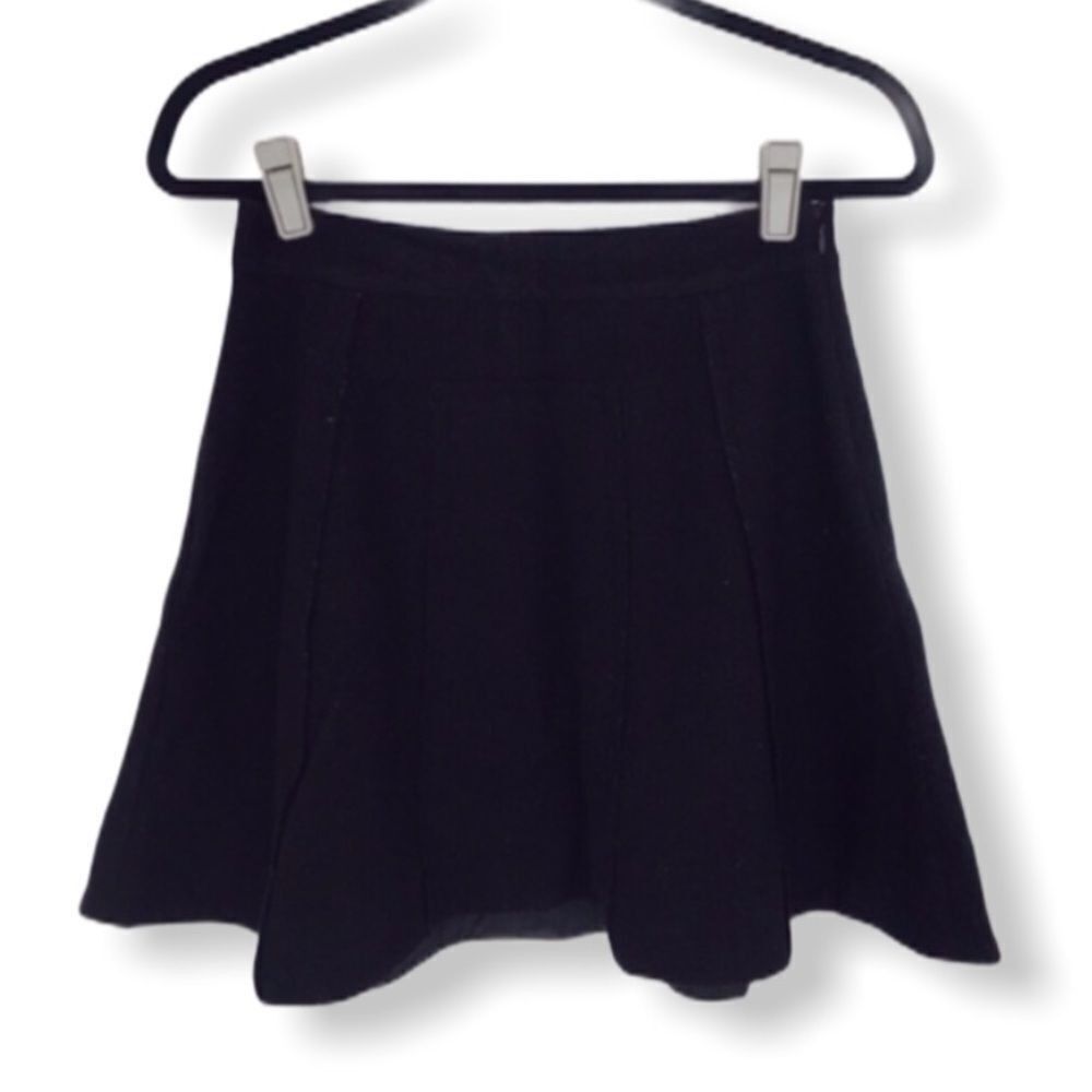 Marc by Marc Jacobs Marc by Marc Jacobs Black Wool A-Line Skirt Size XS | Classi Size 27" / US 4 / IT 40 - 1 Thumbnail