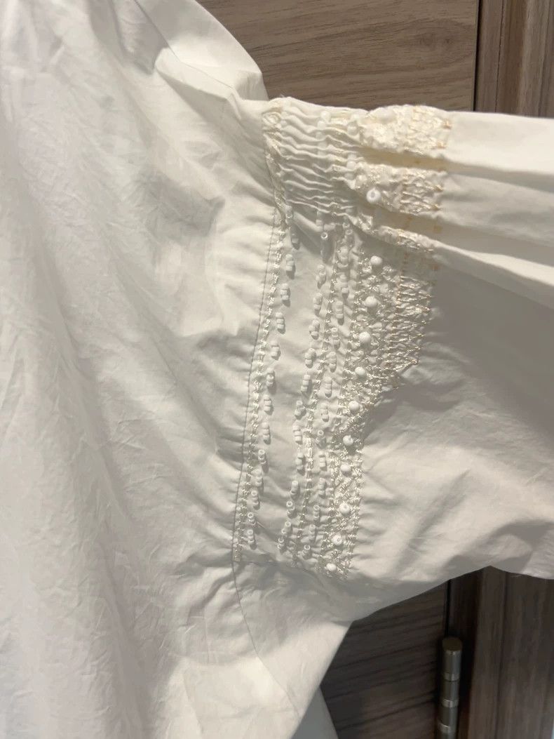Dries Van Noten DRIES VAN NOTEN size:38 A white beaded shirt Size US XS / EU 42 / 0 - 3 Thumbnail