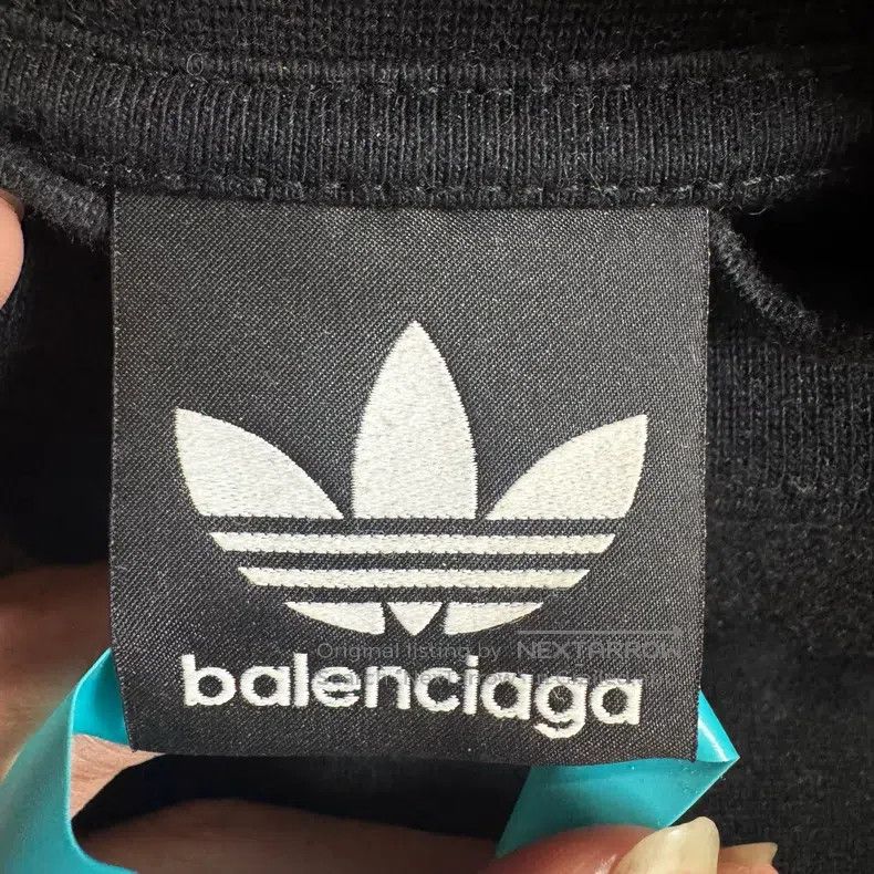 Balenciaga Balenciaga Black loose short-sleeve T-shirt Size US L / EU 52-54 / 3 - 4 Thumbnail
