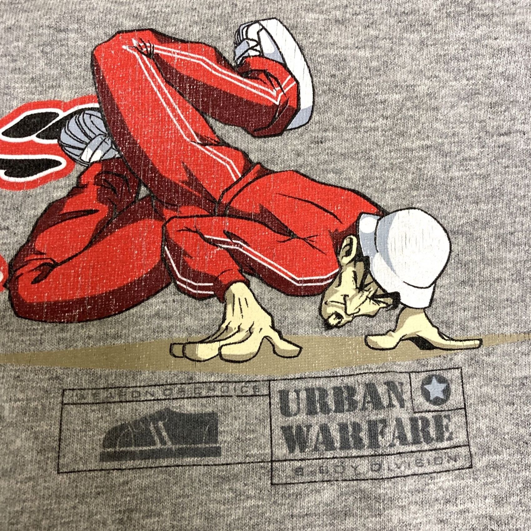 Vintage VINTAGE Cronies T-Shirt Gray 90s BBOY Urban Warfare Short Sleeve L Mens Mens? Size US 33 - 5 Thumbnail