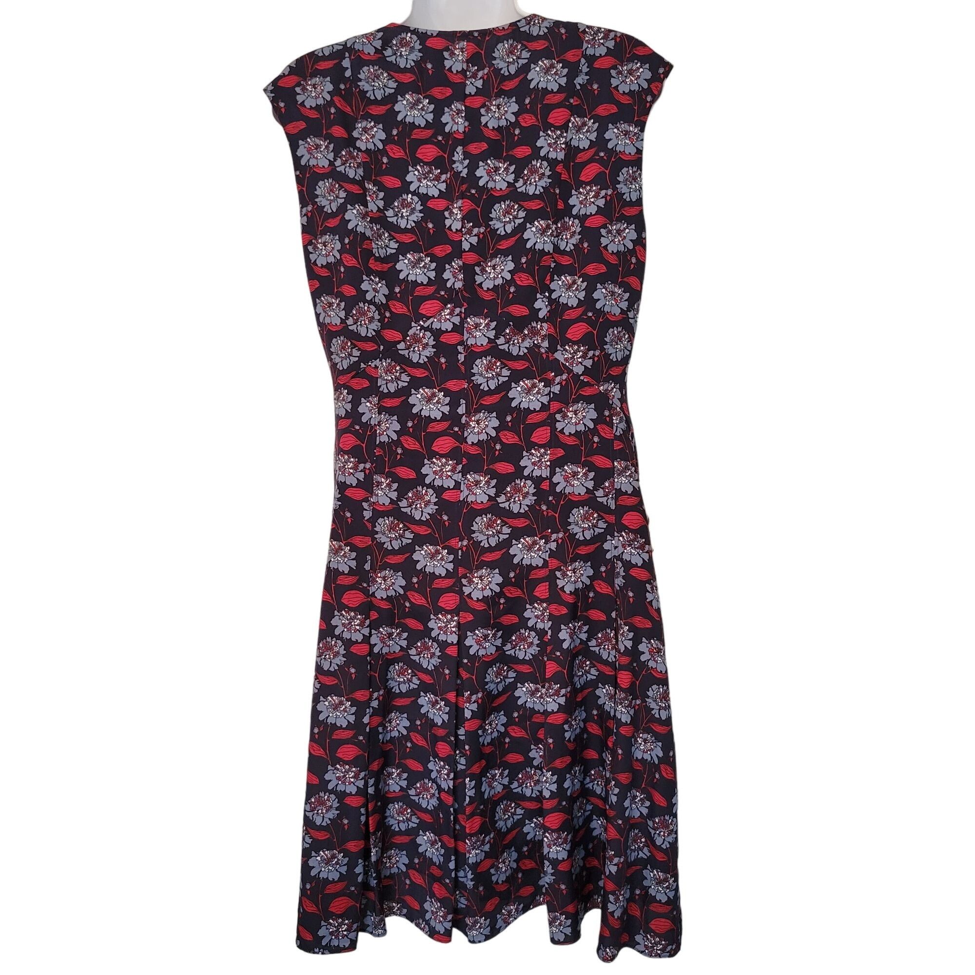 Brooks Brothers Brooks Brothers Floral V Neck Dress 4 Cap Sleeves Navy Red Size S / US 4 / IT 40 - 6 Thumbnail
