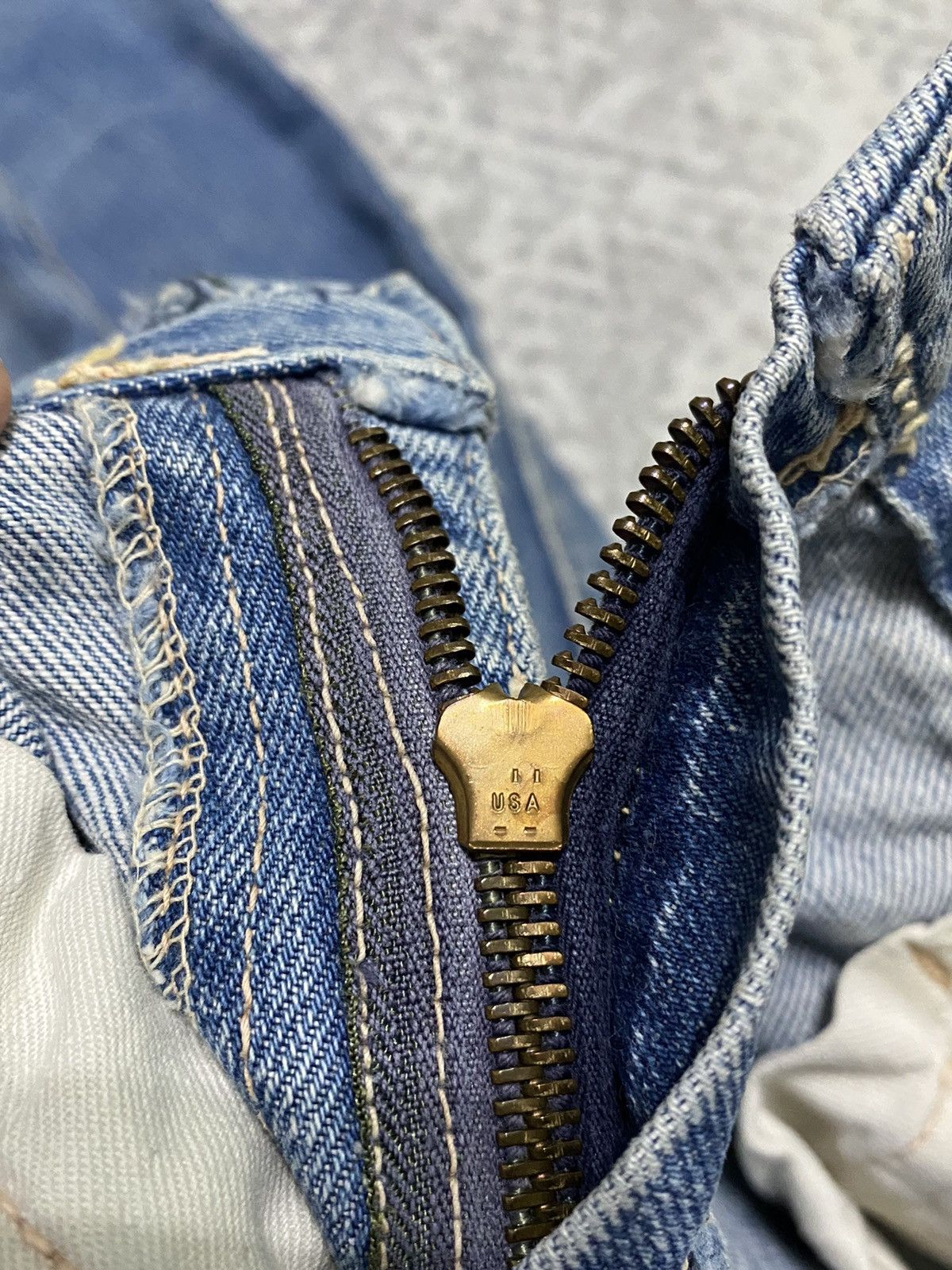 Vintage Vintage Distressed 70's CANTON Bootcut Half Selvedge Jeans Size US 32 / EU 48 - 16 Thumbnail
