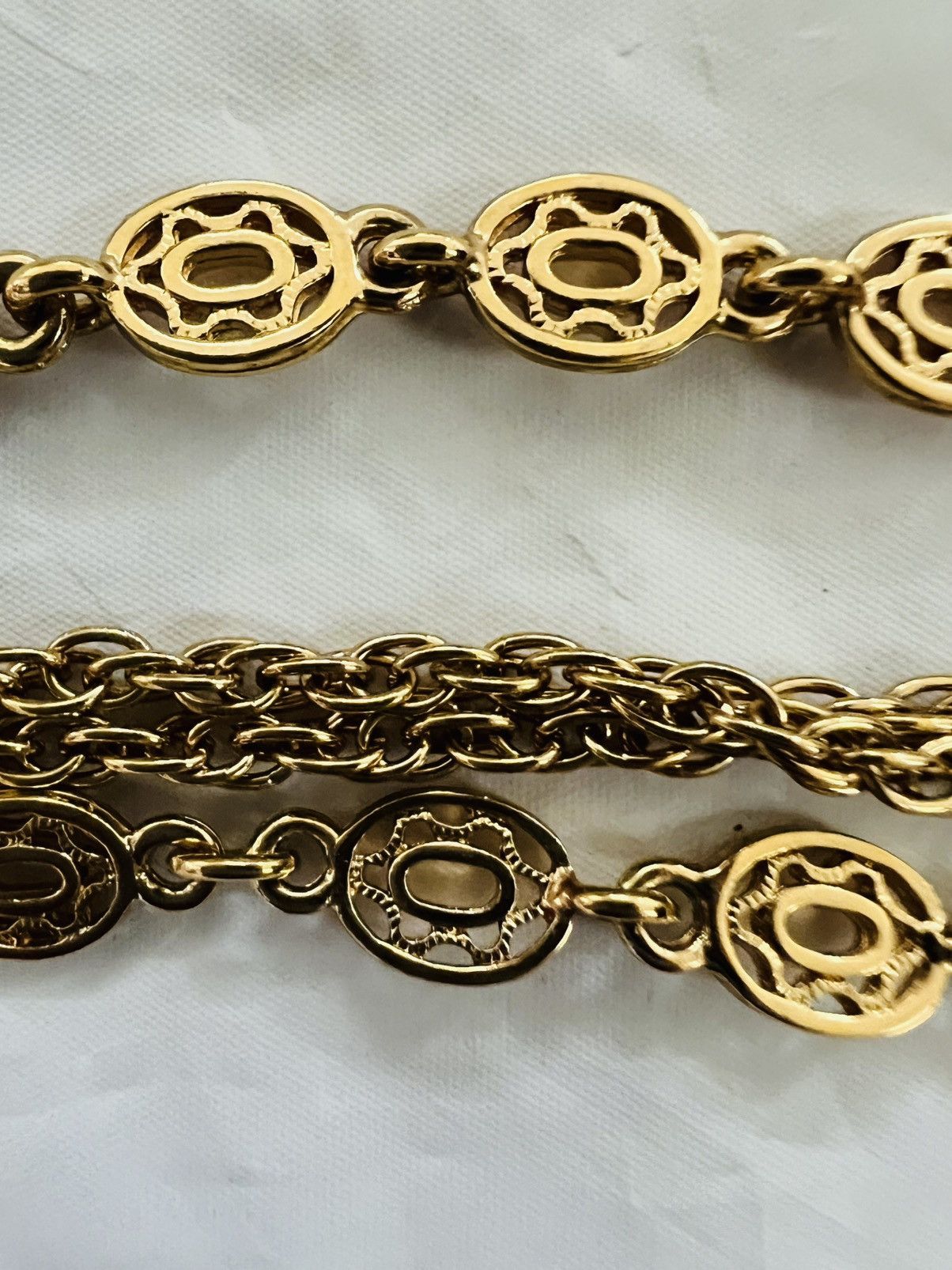 Monet VTG Monet 52” Double Strand Gold Tone Oval Link Necklace Size ONE SIZE - 9 Thumbnail