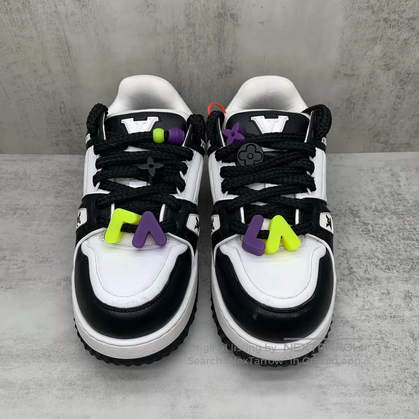 Louis Vuitton Black Low. Size US 8 / EU 41 - 4 Thumbnail