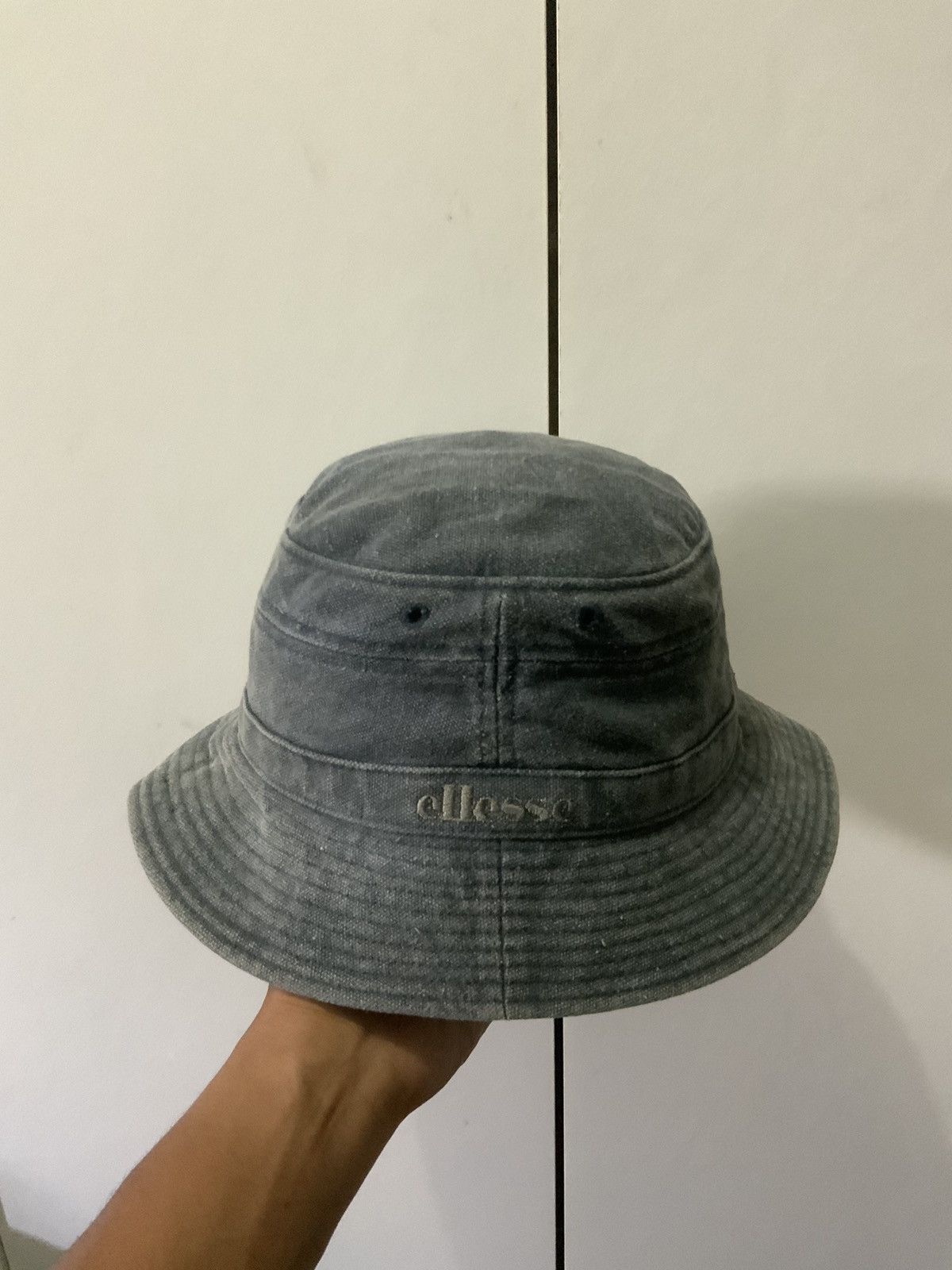 Ellesse Ellesse Fade Japan Bucket Hat Size ONE SIZE - 2 Thumbnail