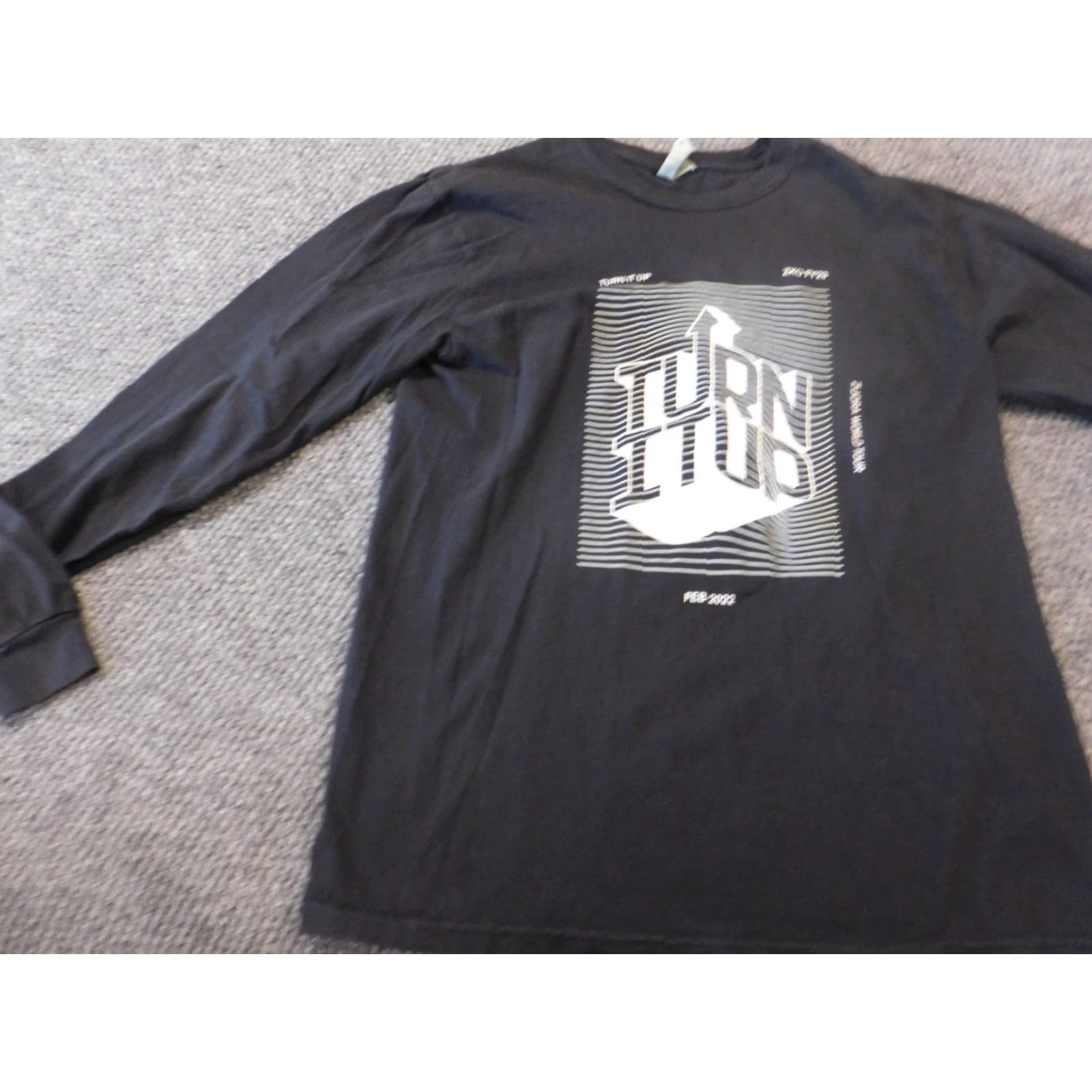 Comfort Colors Comfort Colors Mens Shirt M Black Long Sleeve Crew Neck Knit Logo T-Shirt Regular Cotton - 90s? (adjusted) Size US M / EU 48-50 / 2 - 3 Thumbnail