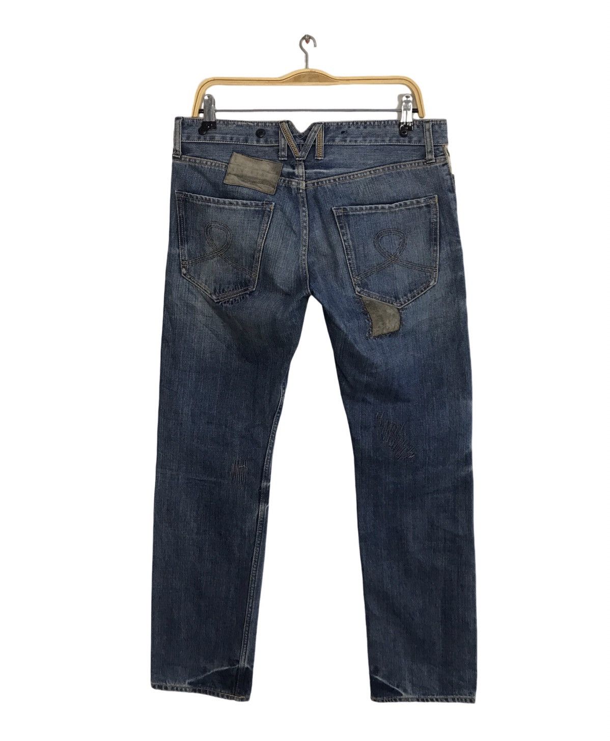 Takeo Kikuchi Takeo Kikuchi Japanese Brand Distressed Patchworks Denim Size US 32 / EU 48 - 2 Thumbnail