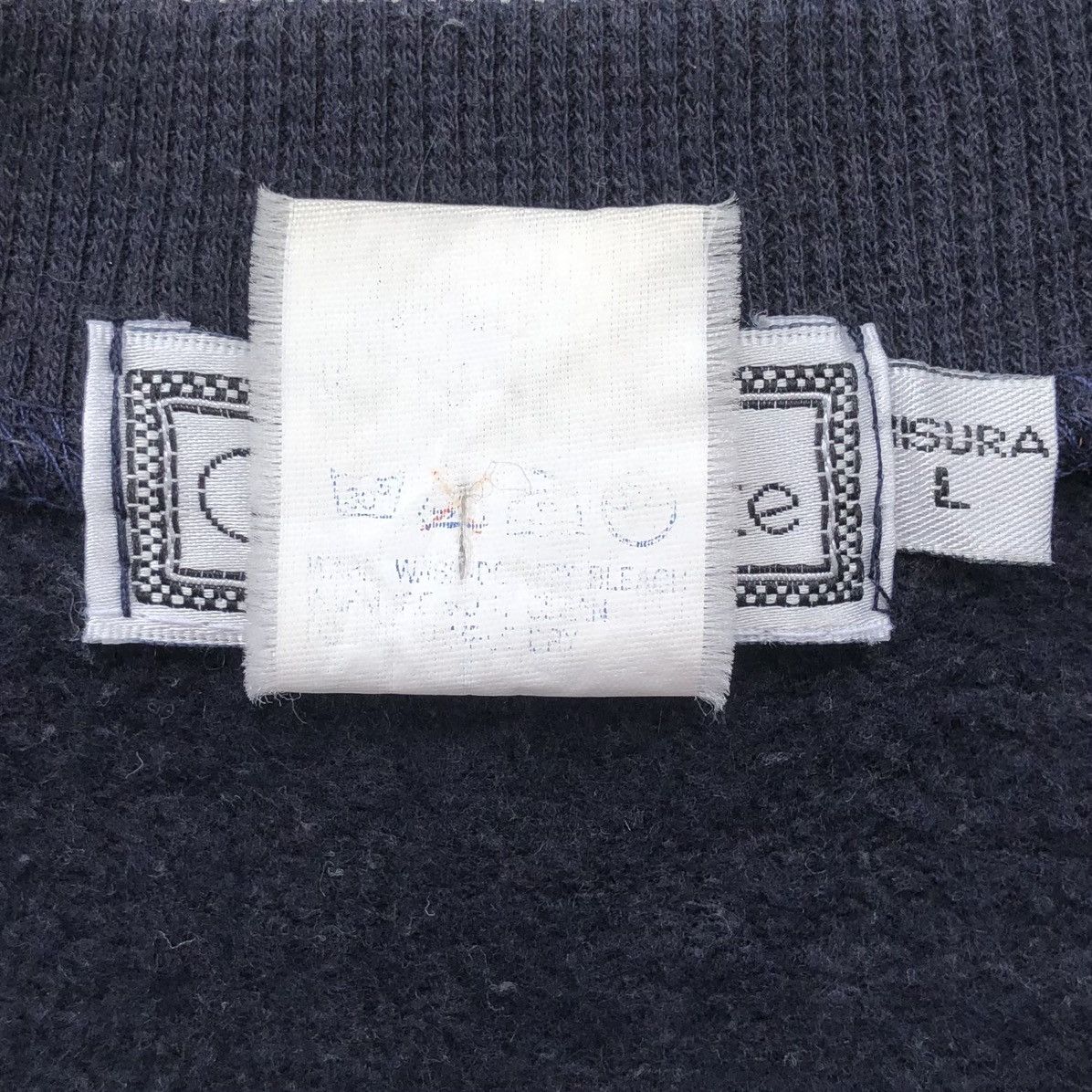 Versace Vintage Gianni Versace Italy Embroidery Big Logo Sweatshirts Size US L / EU 52-54 / 3 - 9 Thumbnail