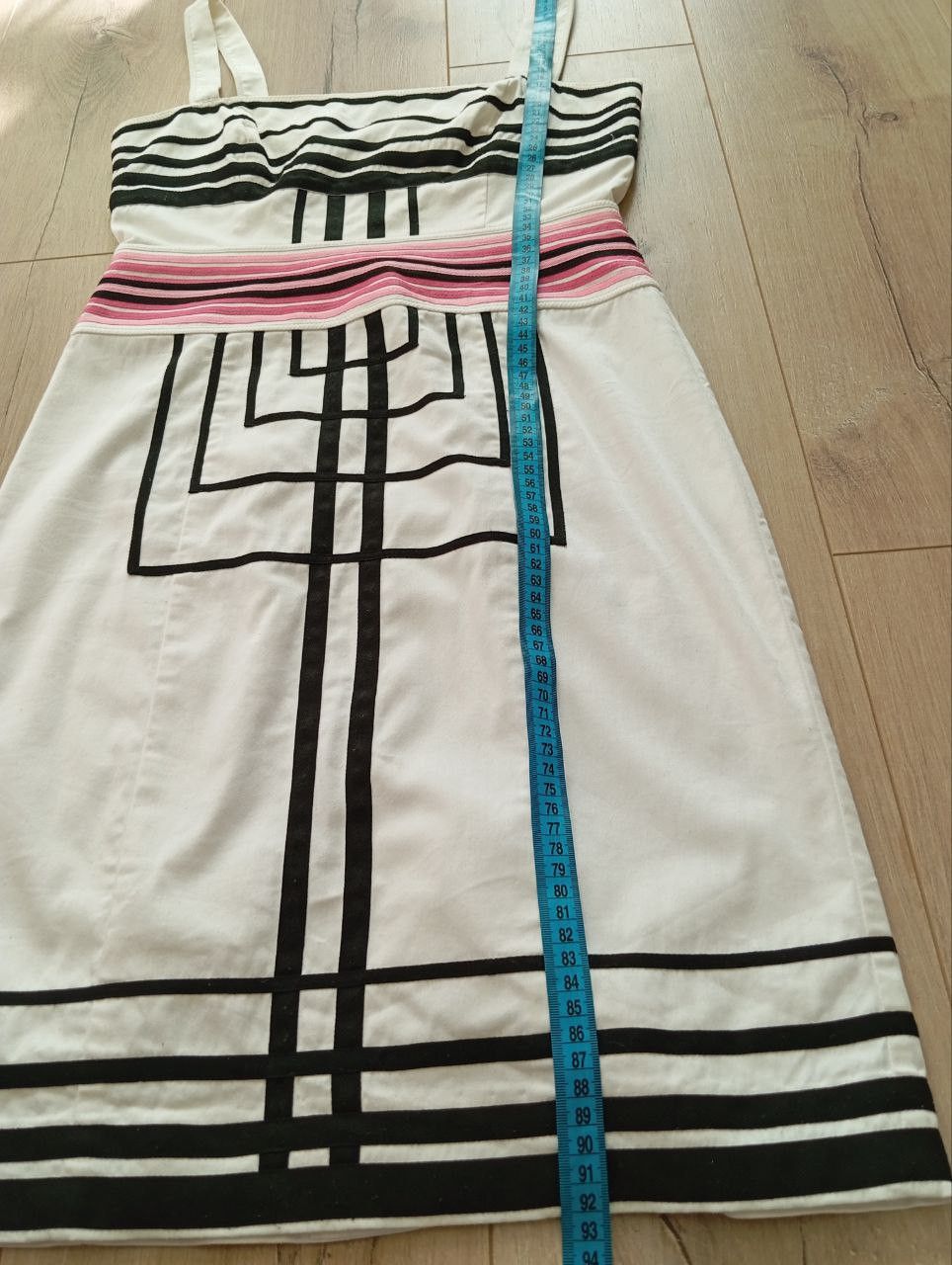 Karen Millen Karen Millen Geometric Stripe Bodycon Dress White Pink 10 Size M / US 6-8 / IT 42-44 - 14 Thumbnail