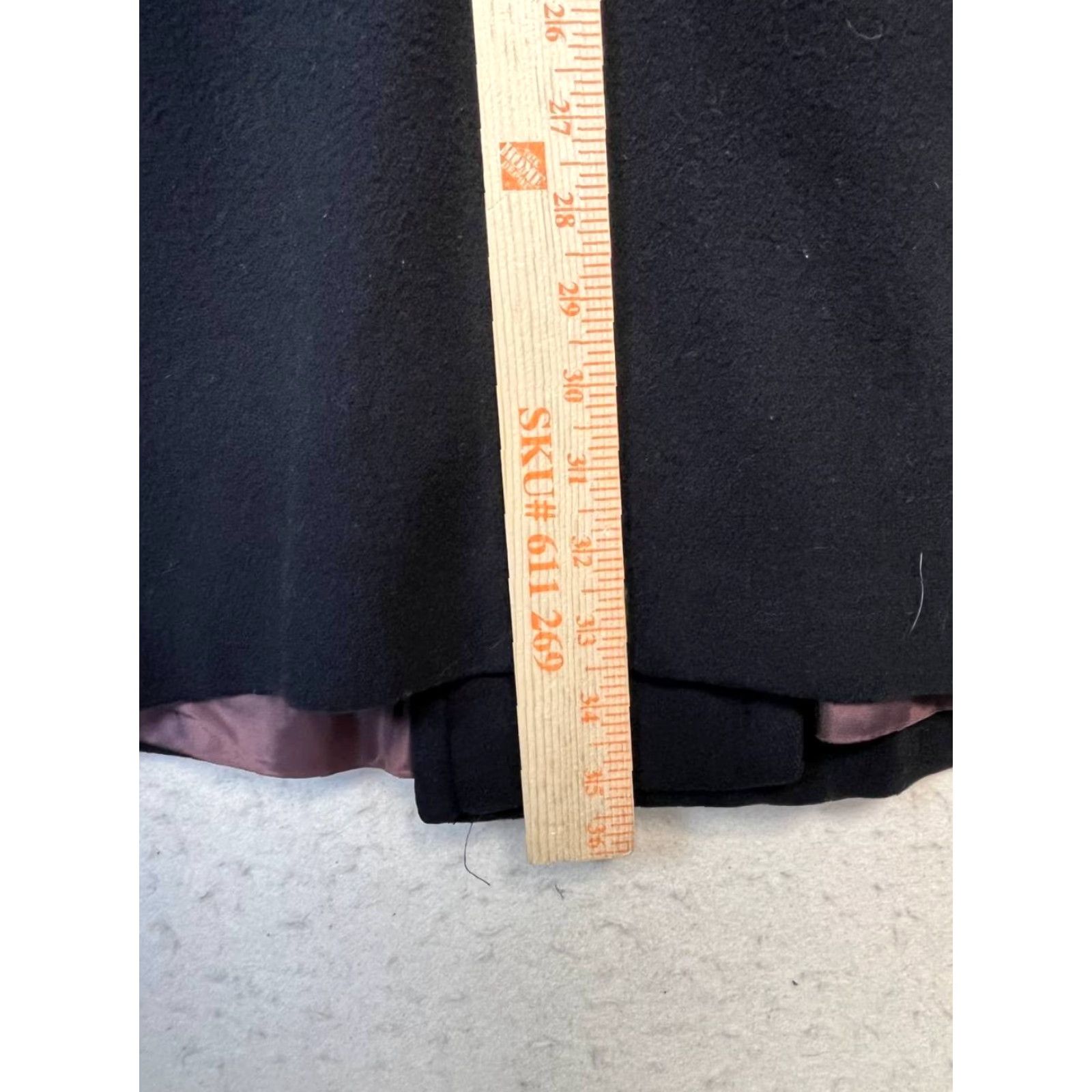 Vintage VINTAGE I. Magnin & Company Coat Black 100% Wool Women Size 4 Mid-Length Velvet Lined Button Pockets Shoulder Pads Size S / US 4 / IT 40 - 5 Thumbnail