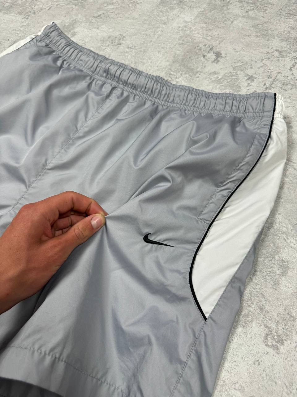 Nike Vintage Nike Y2K Gray Shorts Size XXL Size US 42 / EU 58 - 4 Thumbnail