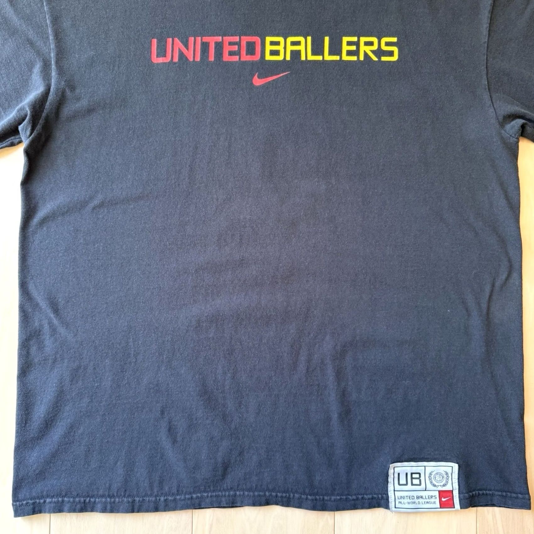 Nike Vintage Nike United Ballers Black Y2K Basketball Lebron Kobe Swoosh XL Shirt Size US XL / EU 56 / 4 - 4 Thumbnail
