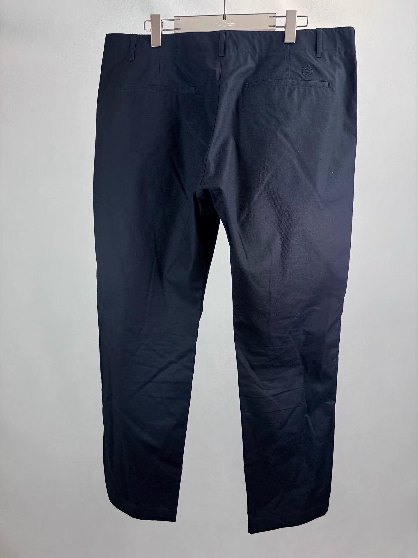 Louis Vuitton Louis Vuitton Black Embroidered Logo Pants K1 Size US 32 / EU 48 - 2 Thumbnail