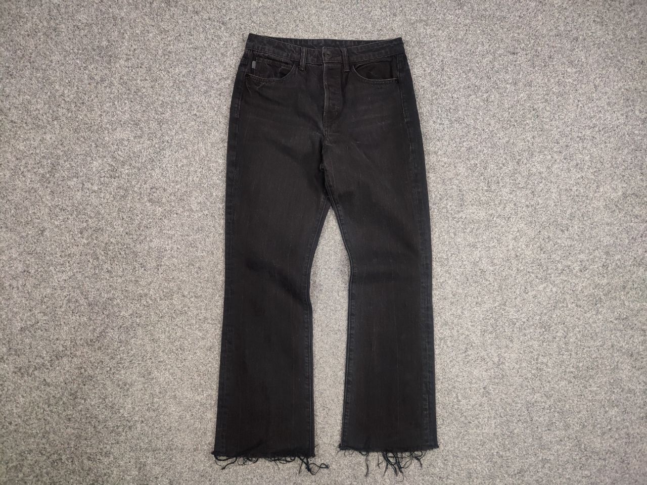 Helmut Lang Helmut Lang High Rise Raw Crop Black Stone Denim Jeans Size 28" / US 6 / IT 42 - 6 Thumbnail
