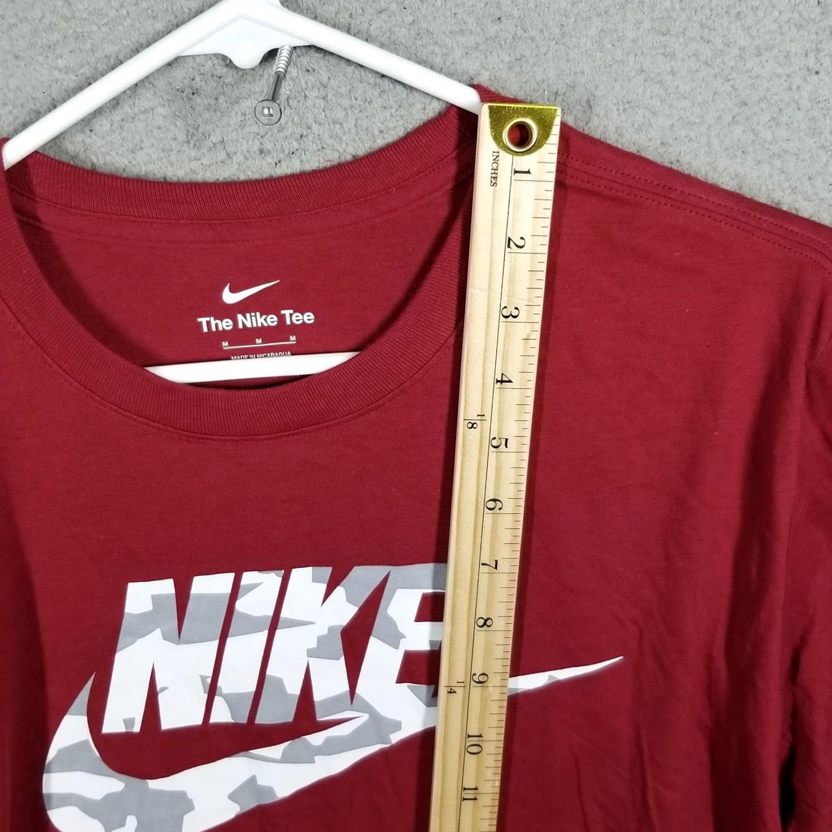 Nike Nike Shirt Mens Medium Red Long Sleeve Camo Swoosh The Nike Tee Size US M / EU 48-50 / 2 - 5 Thumbnail