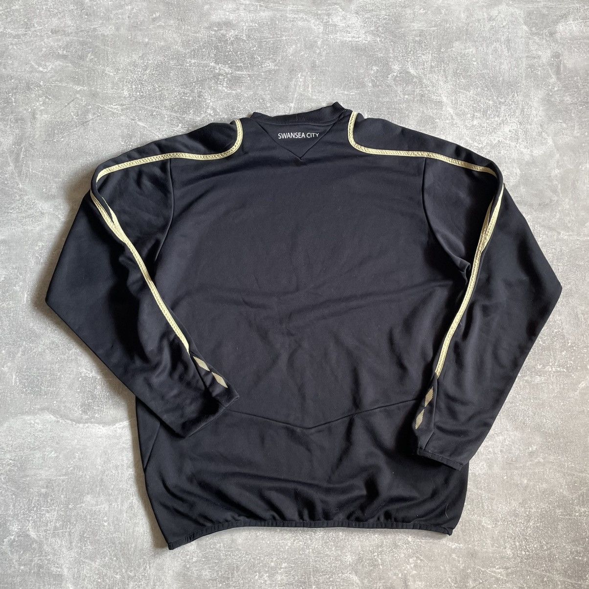 Other Swansea City football shirt Soccer Umbro Jersey sweatshirt Size US XL / EU 56 / 4 - 5 Thumbnail