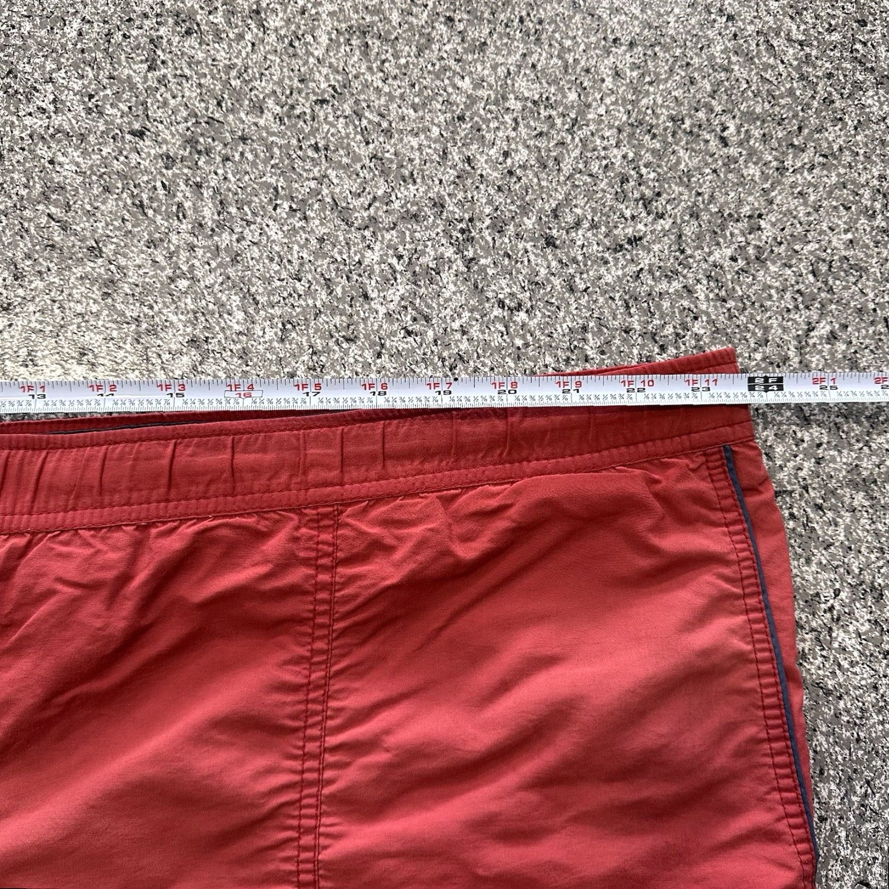 Eddie Bauer VINTAGE Eddie Bauer Swim Trunks Mens 2XL Red Nylon Trunks Lined Pockets Size US 39 - 6 Thumbnail