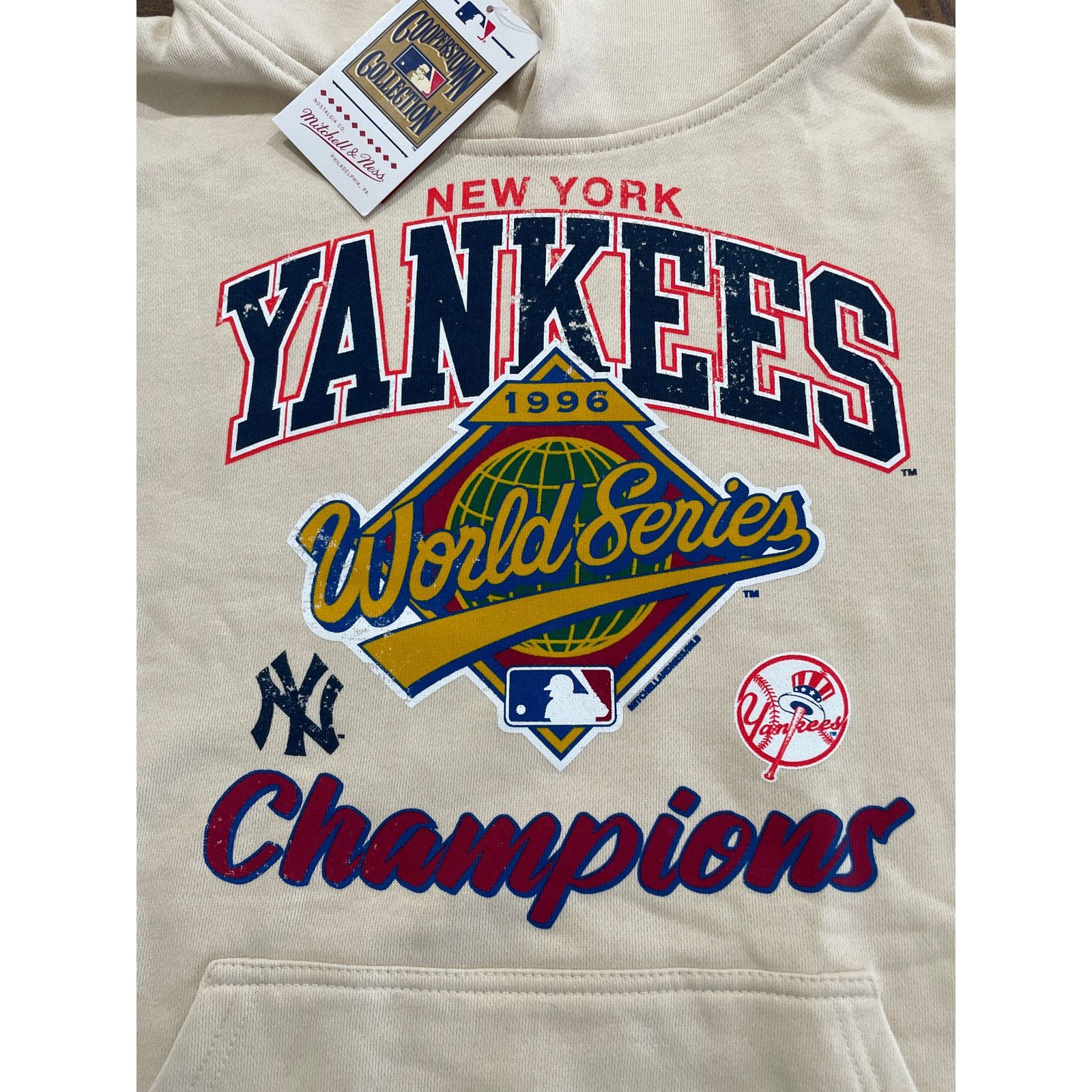 Mitchell & Ness Mitchell & Ness Yankees 1996 World Series Champions Hoodie Size US S / EU 44-46 / 1 - 4 Thumbnail