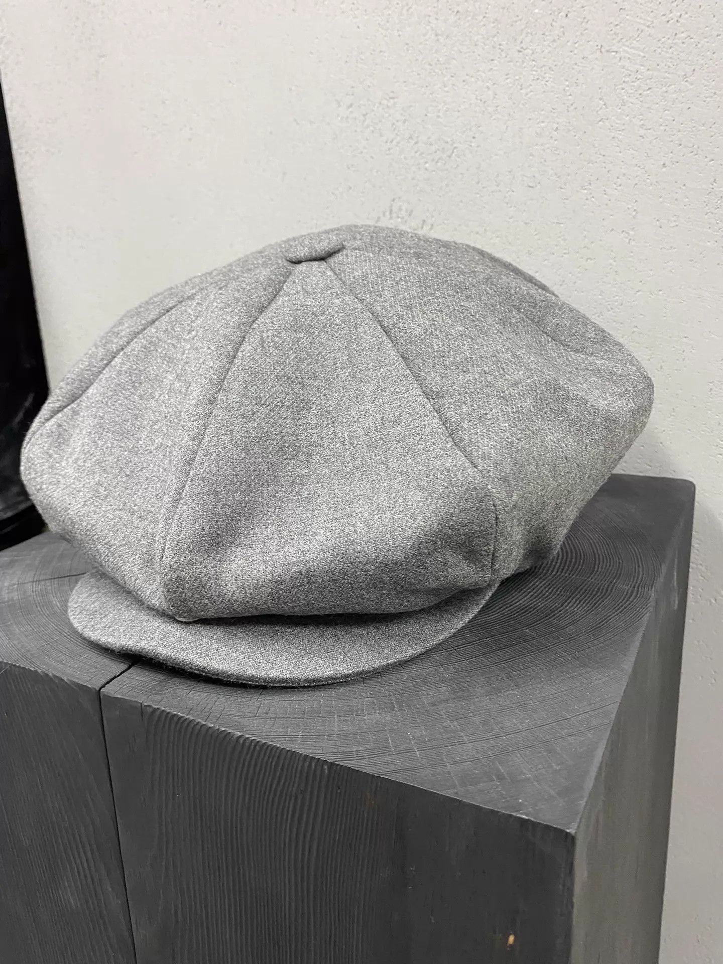 Number (N)ine Number (N)ine x Angelico Gray Felt Octagonal Newsboy Cap Size ONE SIZE - 2 Thumbnail