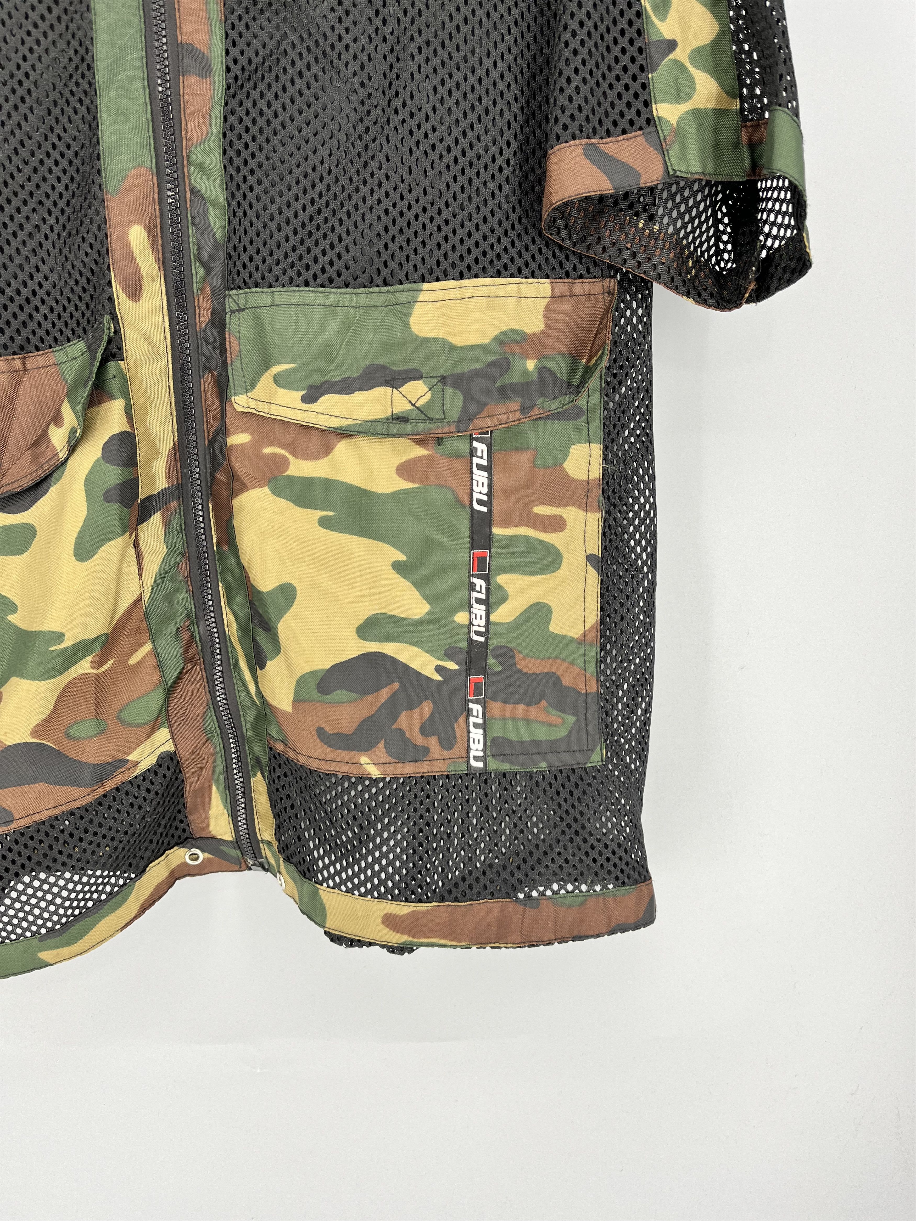 Fubu Vintage 90s Fubu Camo Sports Side Tapes Zipper Jacket Tshir Size US L / EU 52-54 / 3 - 9 Thumbnail