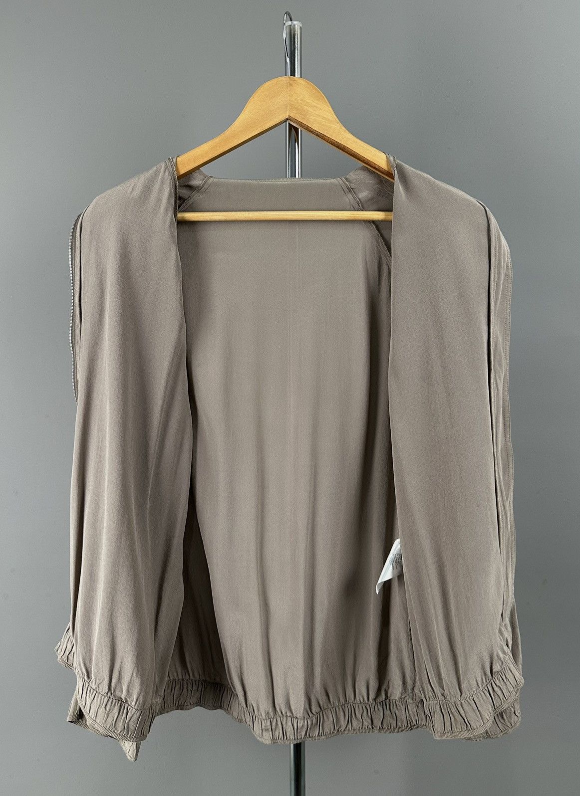 Gucci Gucci - Ready to Wear 2010 - Silk Zip Jacket Sleeve Stripes Size M / US 6-8 / IT 42-44 - 8 Thumbnail