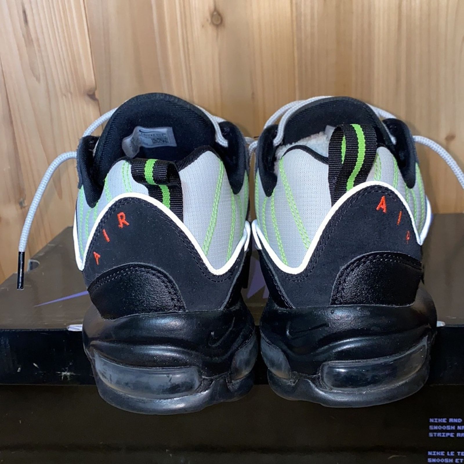 Nike 2019 Nike air max 98 highlighter Size US 9.5 / EU 42-43 - 3 Thumbnail