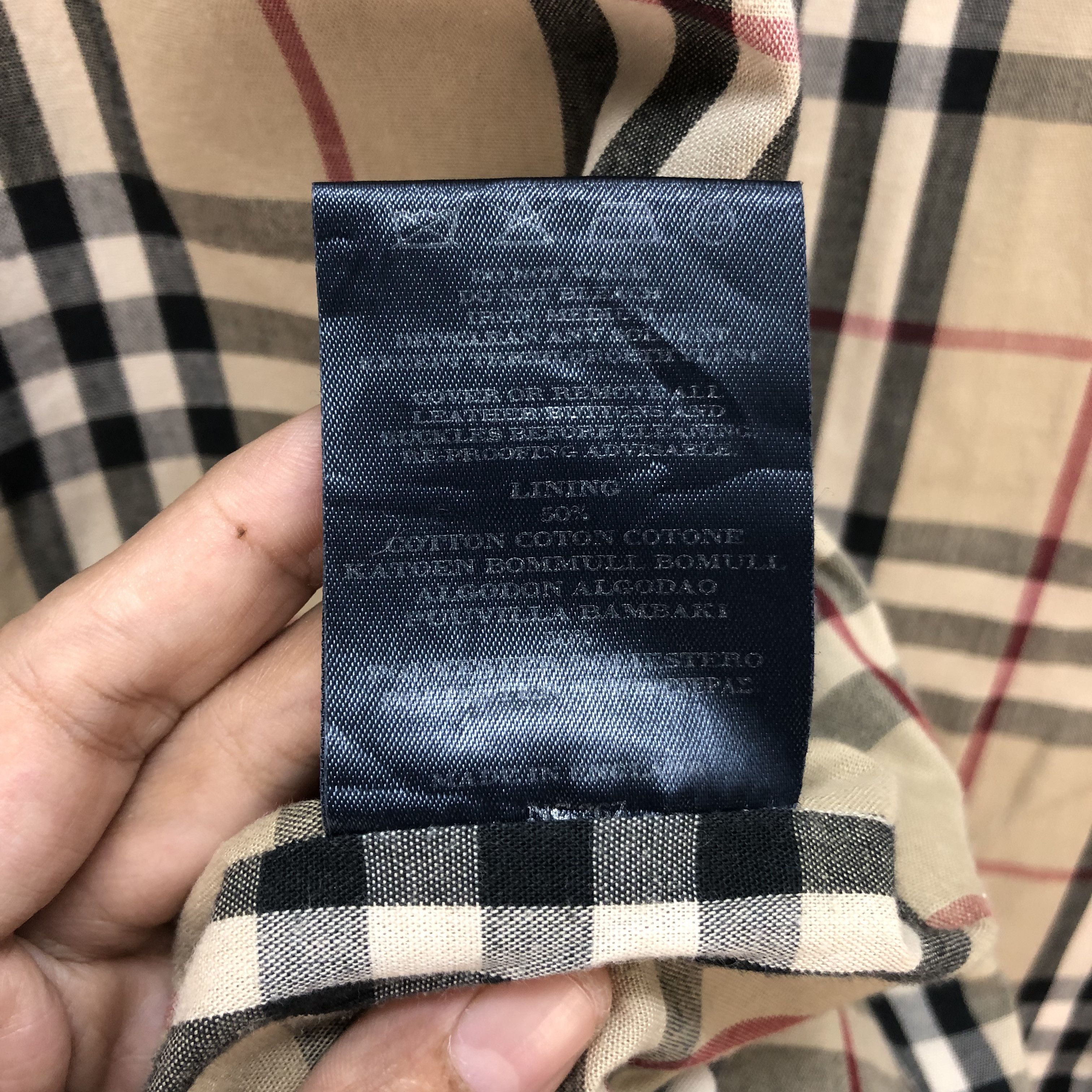 Burberry BURBERRY NOVA CHECK JACKET #7335-130 Size US XL / EU 56 / 4 - 11 Thumbnail