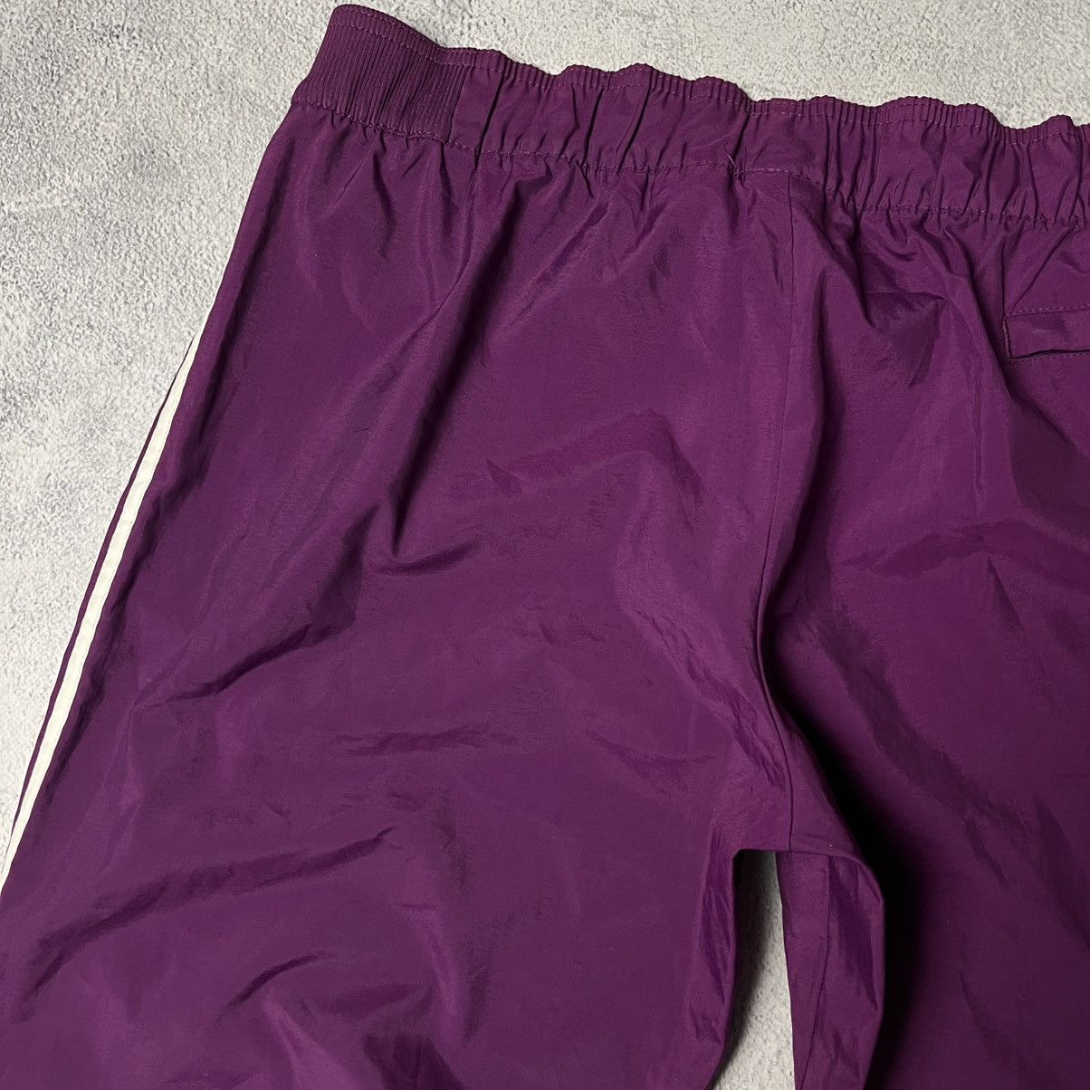Nike Vintage Nike Old School 00`s y2k Nylon Sweatpants Size US 35 - 11 Thumbnail