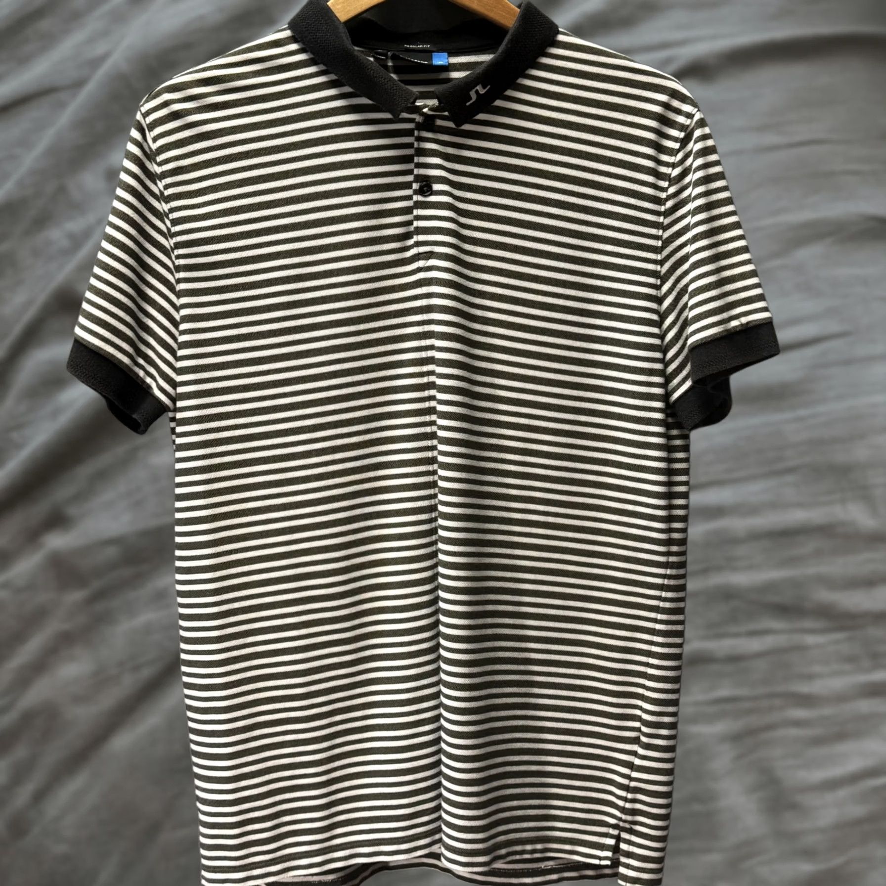 J.Lindeberg J.Lindeberg Polo Shirt Mens XL Black White Striped Regular Fit Golf Performance Size US XL / EU 56 / 4 - 1 Thumbnail
