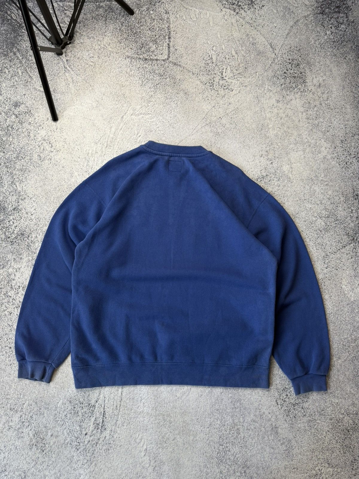 Nike Vintage Nike Big Logo Sweatshirt Y2K swoosh Size US L / EU 52-54 / 3 - 18 Thumbnail