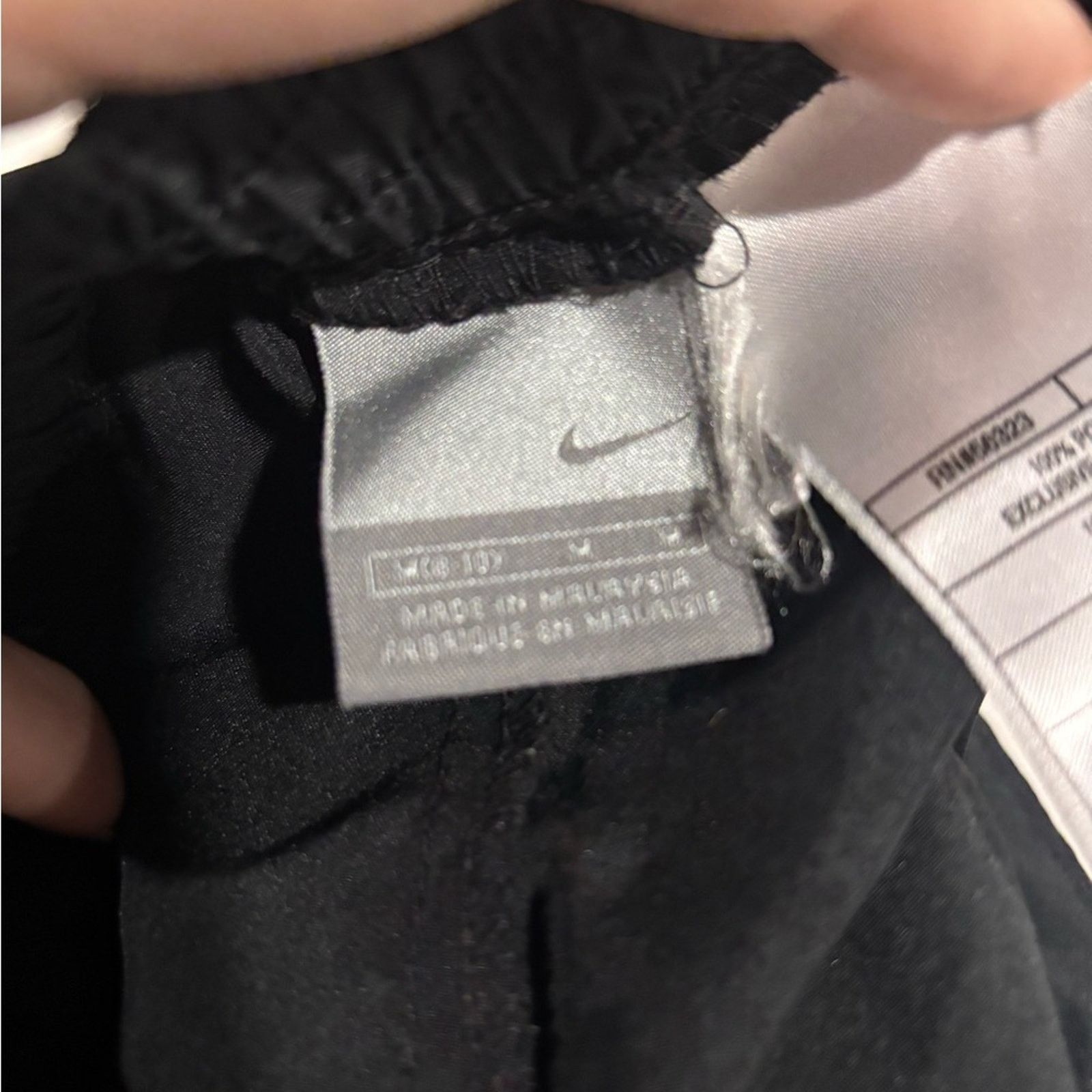 Nike Nike Black Women’s Athletic Pants - Size Medium Size 28" / US 6 / IT 42 - 4 Thumbnail