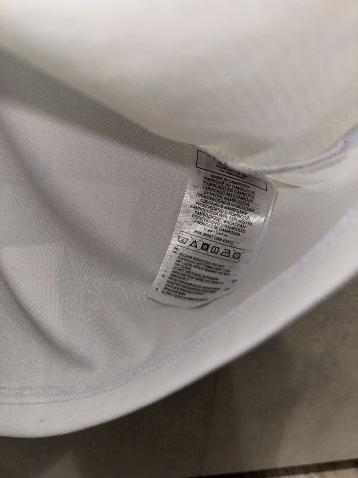 Adidas Men’s Adidas White Geometric Pattern Training Jersey Size US M / EU 48-50 / 2 - 6 Thumbnail