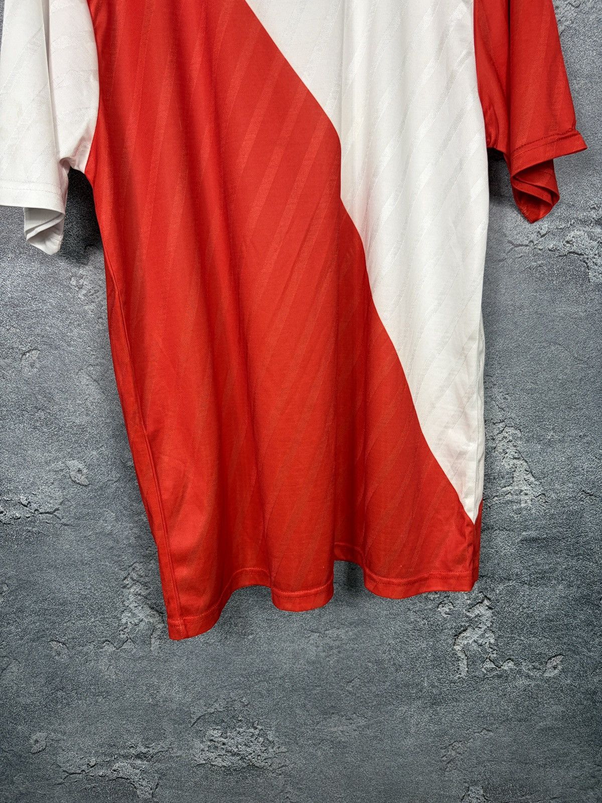 Umbro Vintage Umbro Glasgow Rangers 1987/88 Away T-shirt Jersey Size US L / EU 52-54 / 3 - 15 Thumbnail