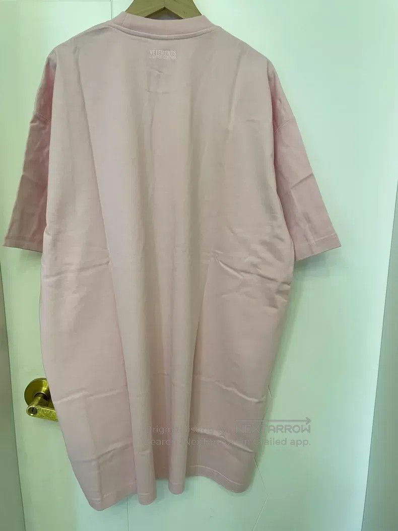 Vetements Vetements Pink Oversized Short Sleeve T-Shirt Size US XS / EU 42 / 0 - 2 Thumbnail
