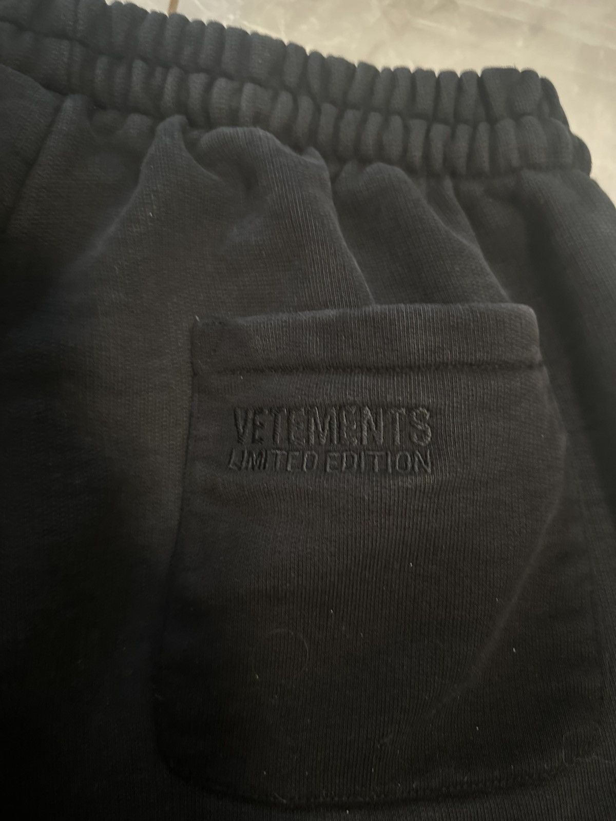Other Vet enemy’s Black Gothic Logo Sweatpants Size US 30 / EU 46 - 4 Thumbnail