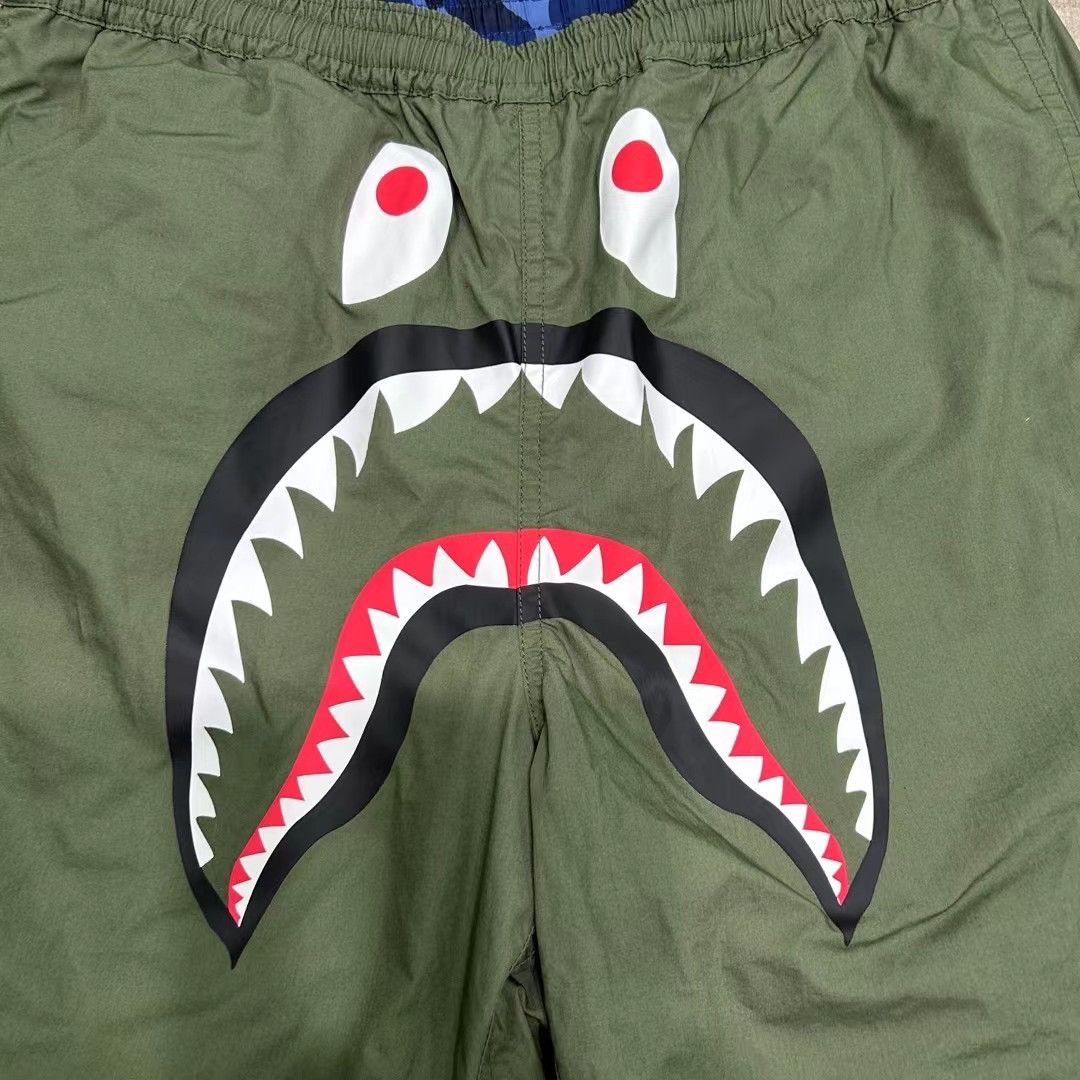 Bape BAPE SHARK Double-sided wear SHORTS Size US 32 / EU 48 - 6 Thumbnail