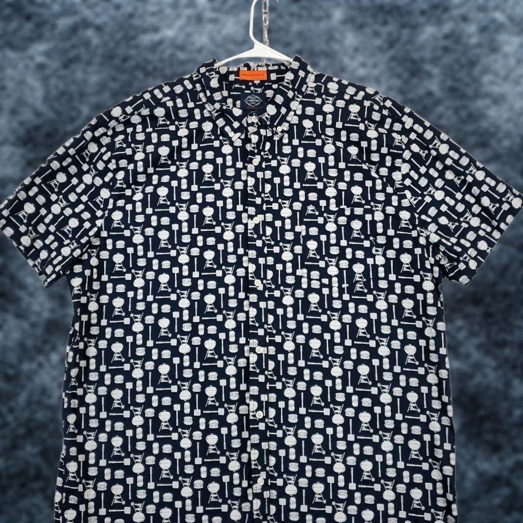 Vintage St. John's Bay Shirt Mens XXL Button-Up Navy Print Comfort Stretch BBQ Grilling Short Sleeve Casual Regular Fit Collared 100% Cotton Size US XXL / EU 58 / 5 - 1 Thumbnail
