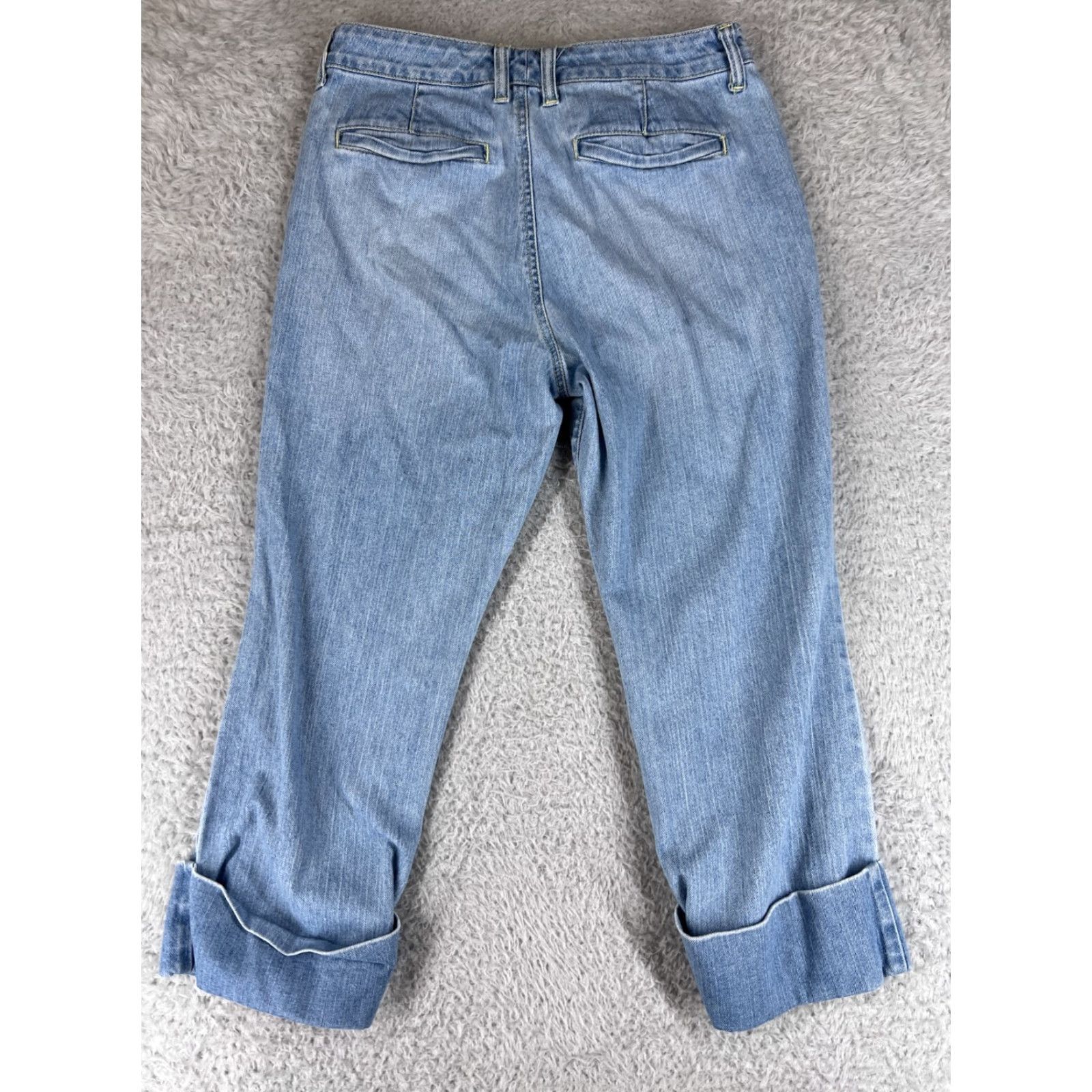 Gloria Vanderbilt Gloria Vanderbilt Capri Pants Womens 8 Blue Denim Light Wash Stretch 5-Pocket Regular Fit Size 30" / US 8 / IT 44 - 2 Thumbnail