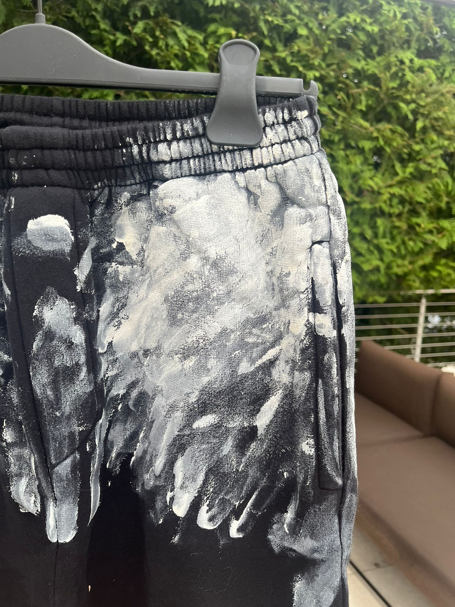 Balenciaga Paint Splatter Sweatpants in Black & White Size US 34 / EU 50 - 9 Thumbnail