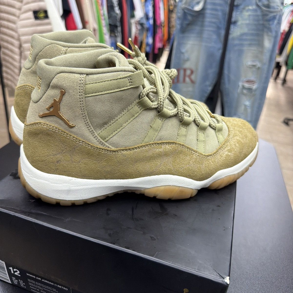 Jordan Brand Womans Air Jordan 11 XI Retro Olive Gold Cracked size 12 Size US 12 / EU 45 - 10 Thumbnail