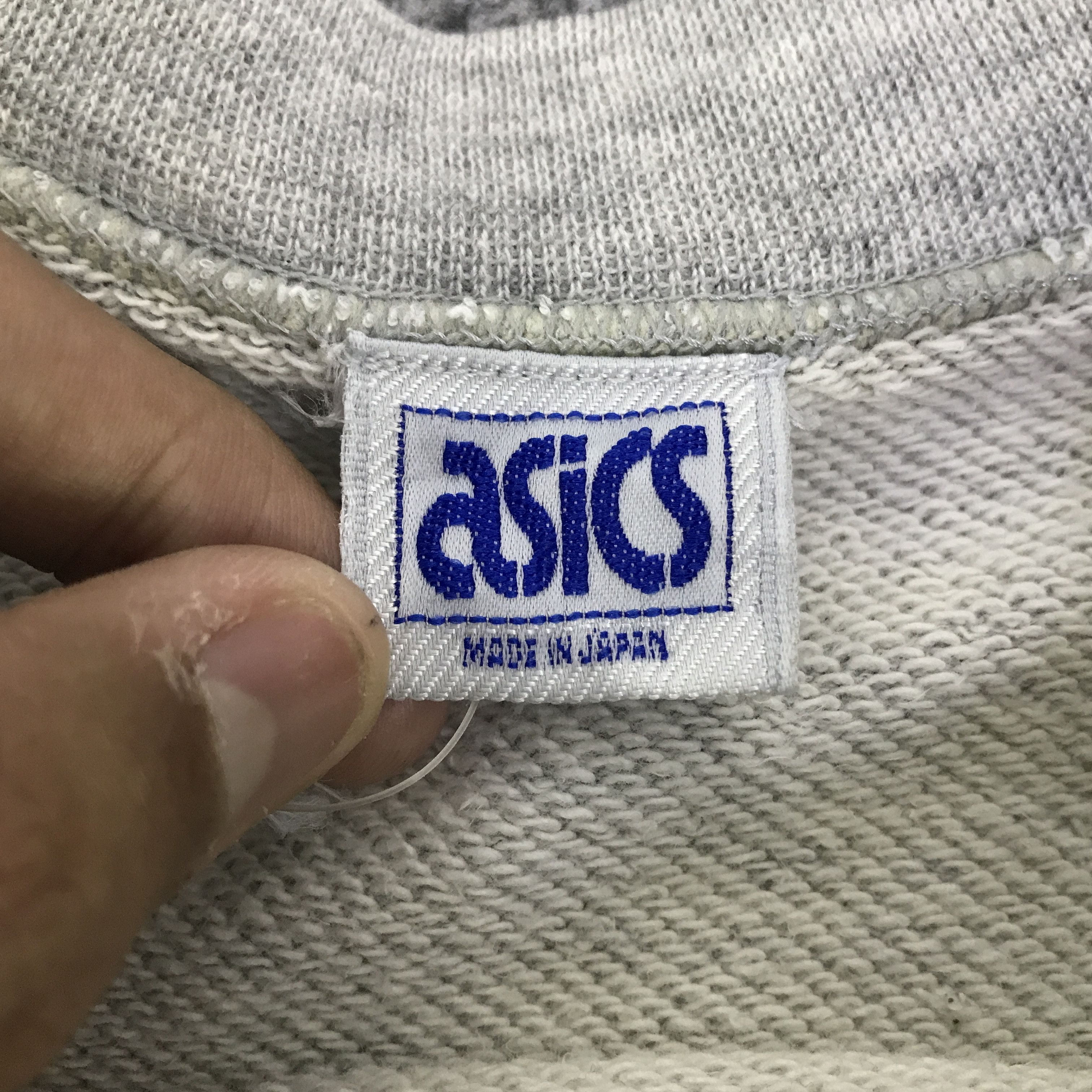 Asics Vtg 90s Asics rugby football sweatshirts K126B18 Size US M / EU 48-50 / 2 - 13 Thumbnail