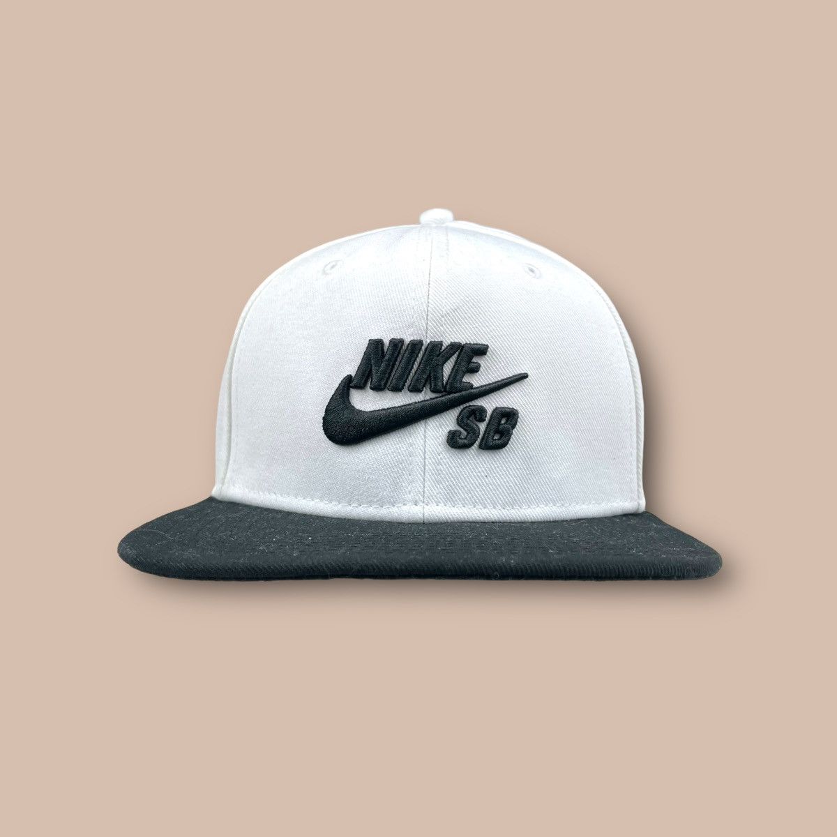 Nike Nike SB White Snapback Size ONE SIZE - 3 Thumbnail