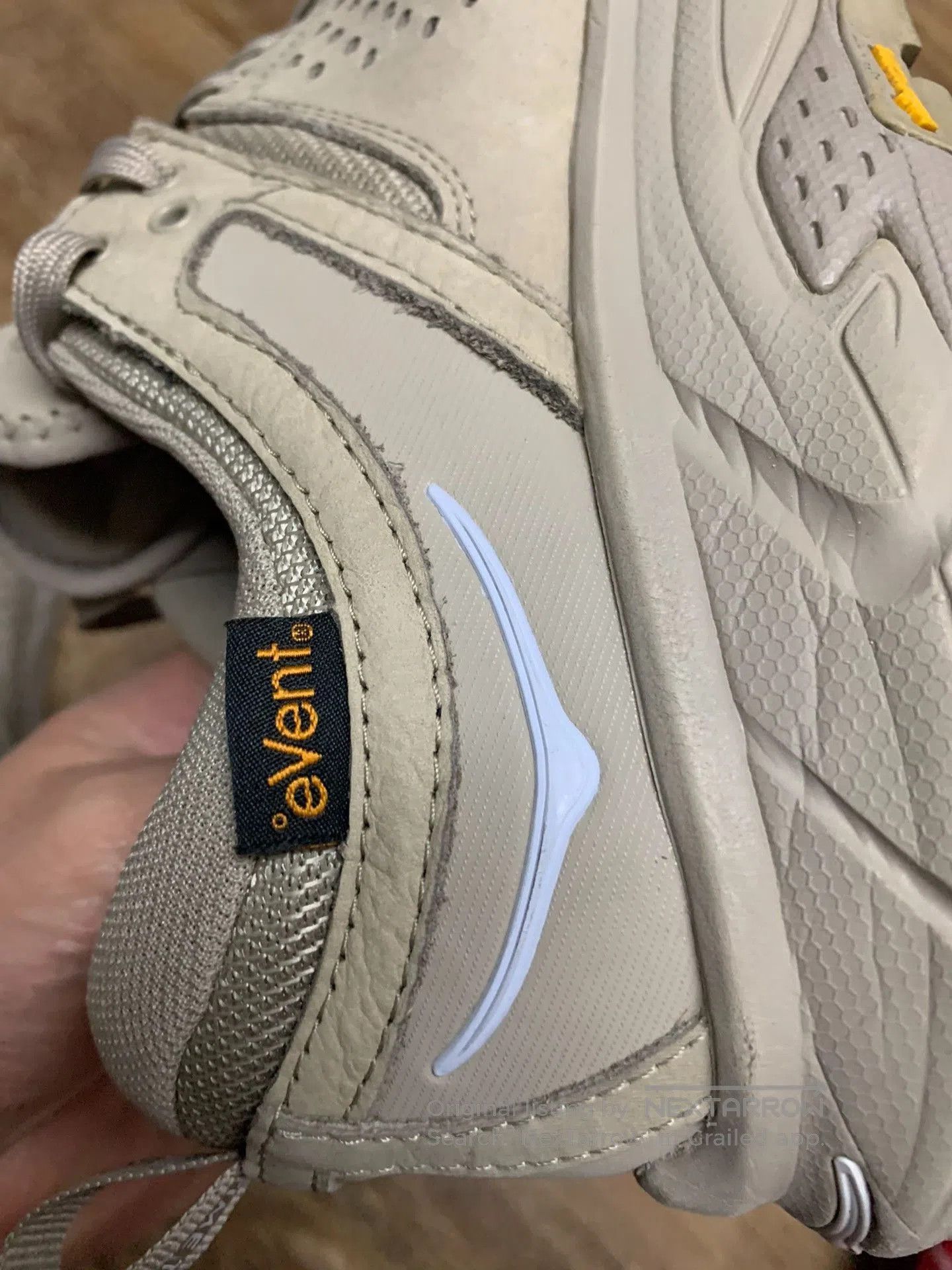 Hoka Hoka One One Tor Ultra Low. Size US 10 / EU 43 - 9 Thumbnail