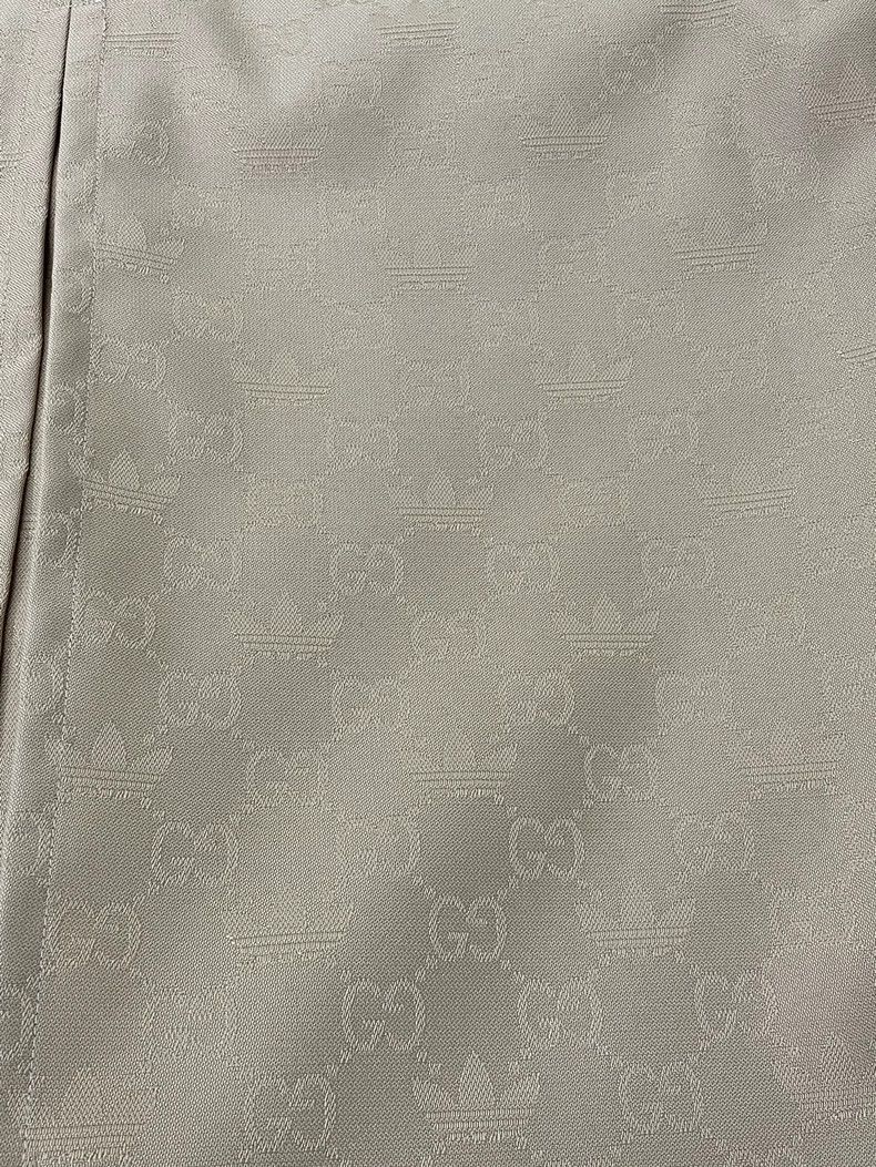 Other Gucci Co-branded khaki colour old flower dark pattern prin Size 26" / US 2 / IT 38 - 2 Thumbnail