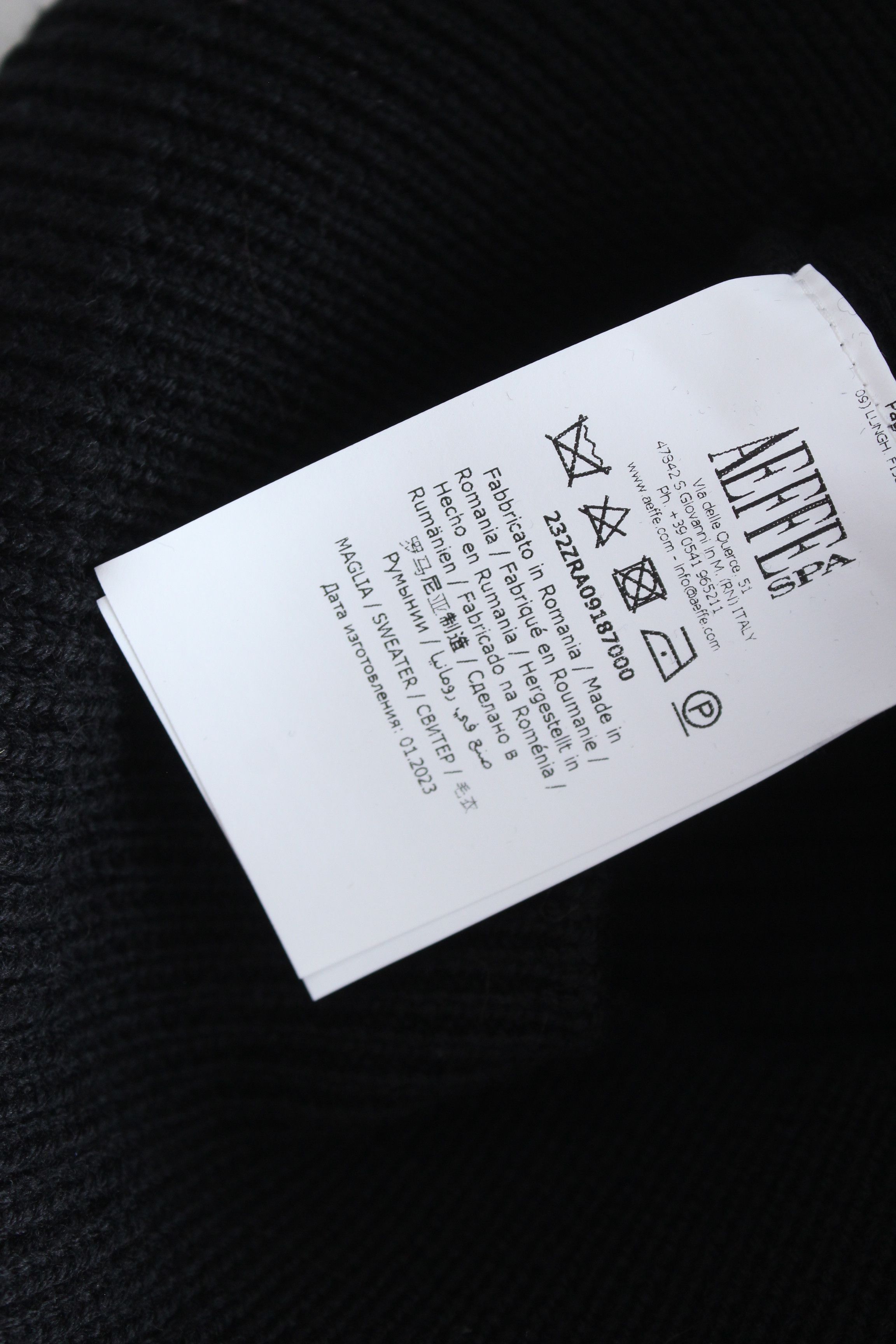 Moschino Moschino Couture Vest Wool Size 46 Authentic Hype Rare Size US S / EU 44-46 / 1 - 13 Thumbnail